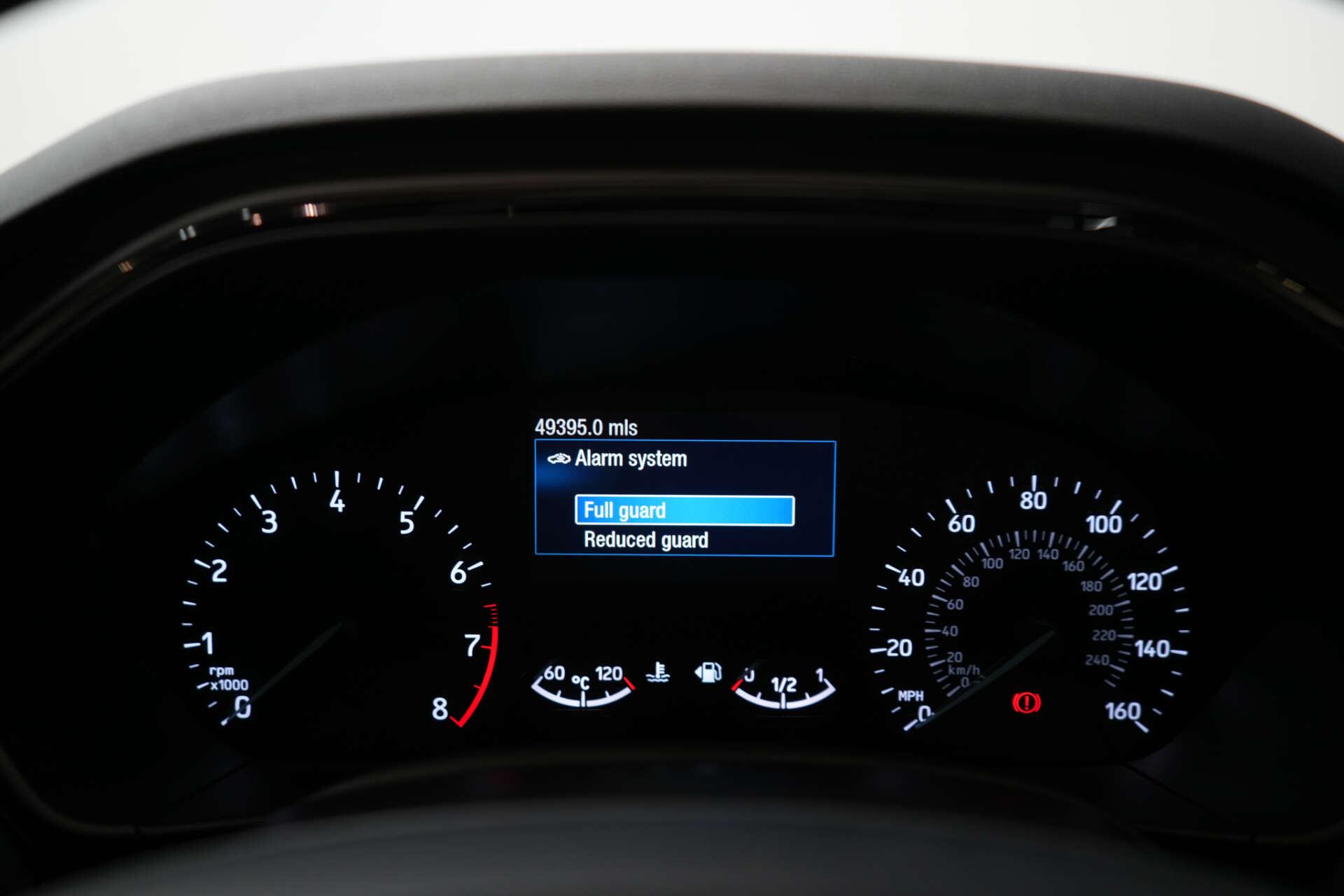 Ford Focus view 41