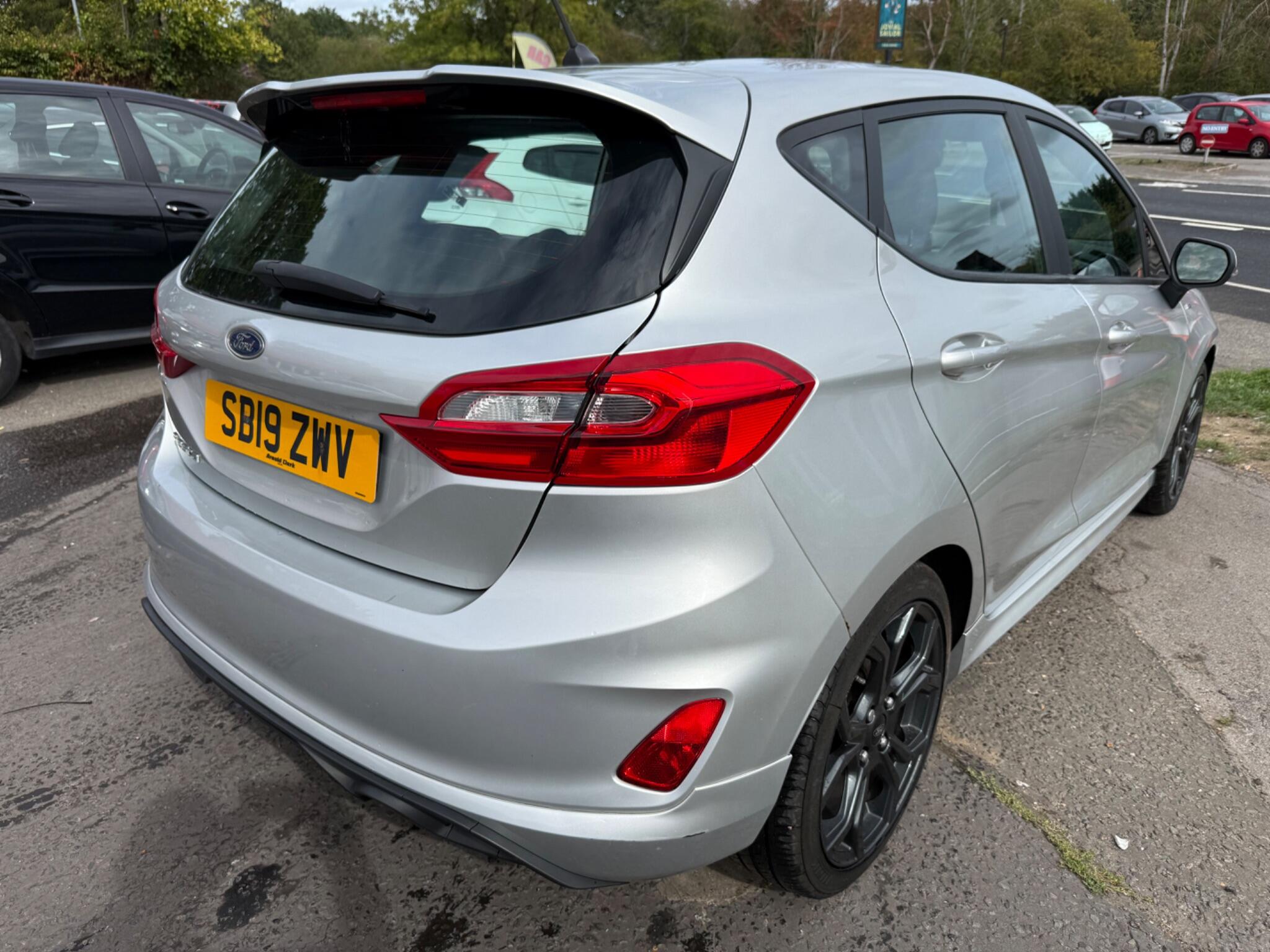 Ford Fiesta view 3