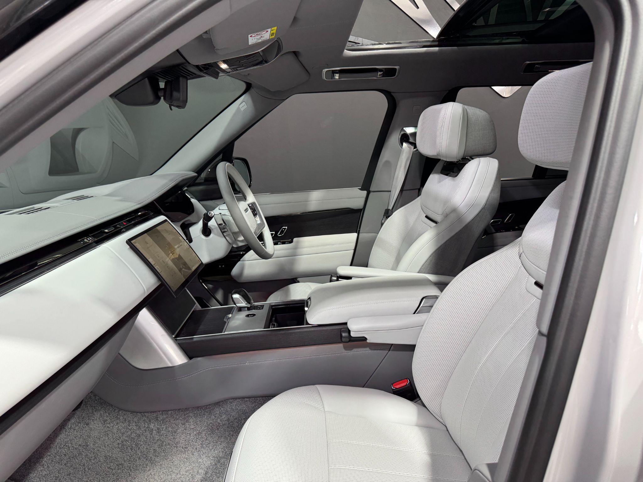 Land Rover Range Rover view 49