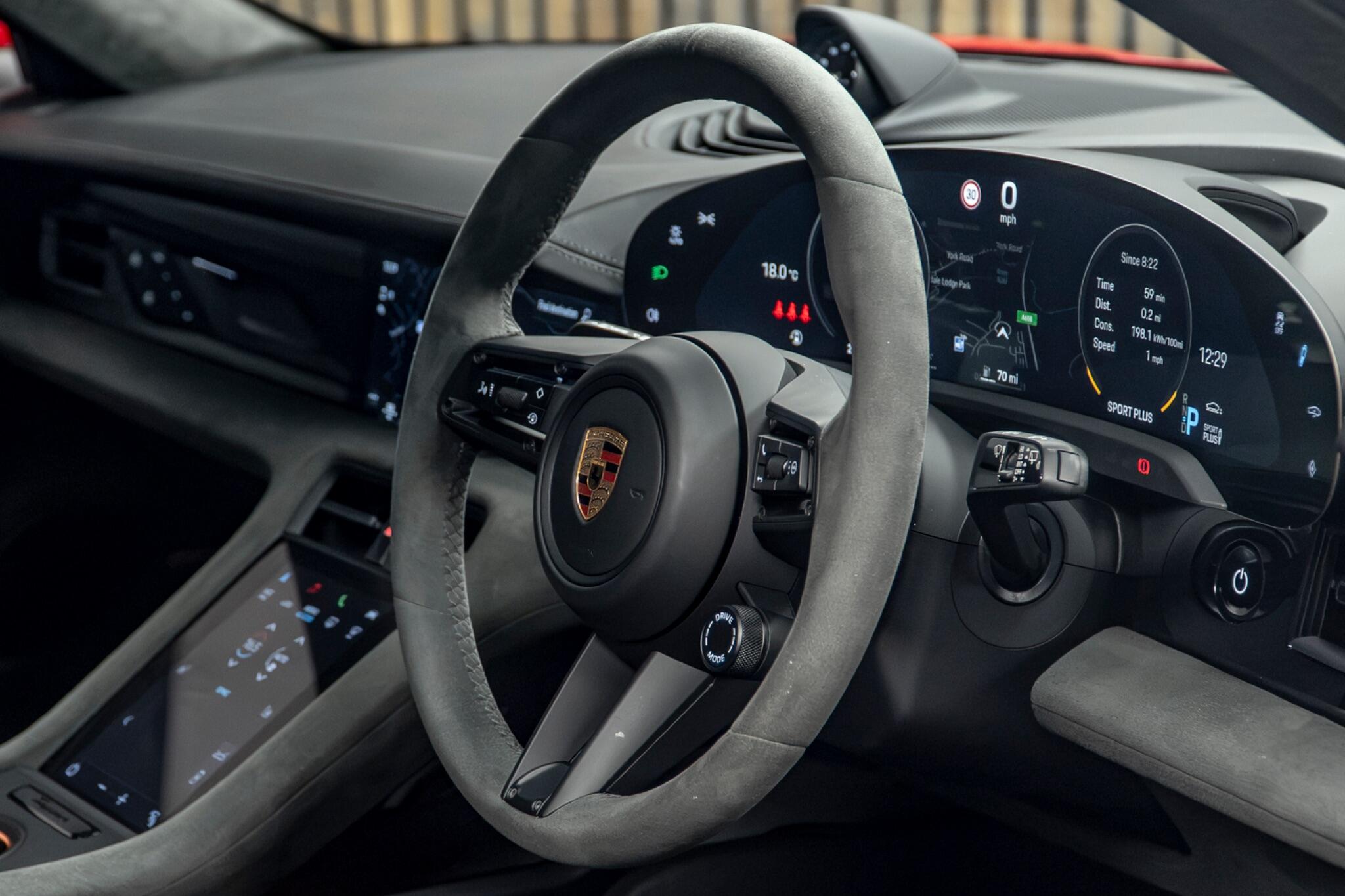 Porsche Taycan view 28