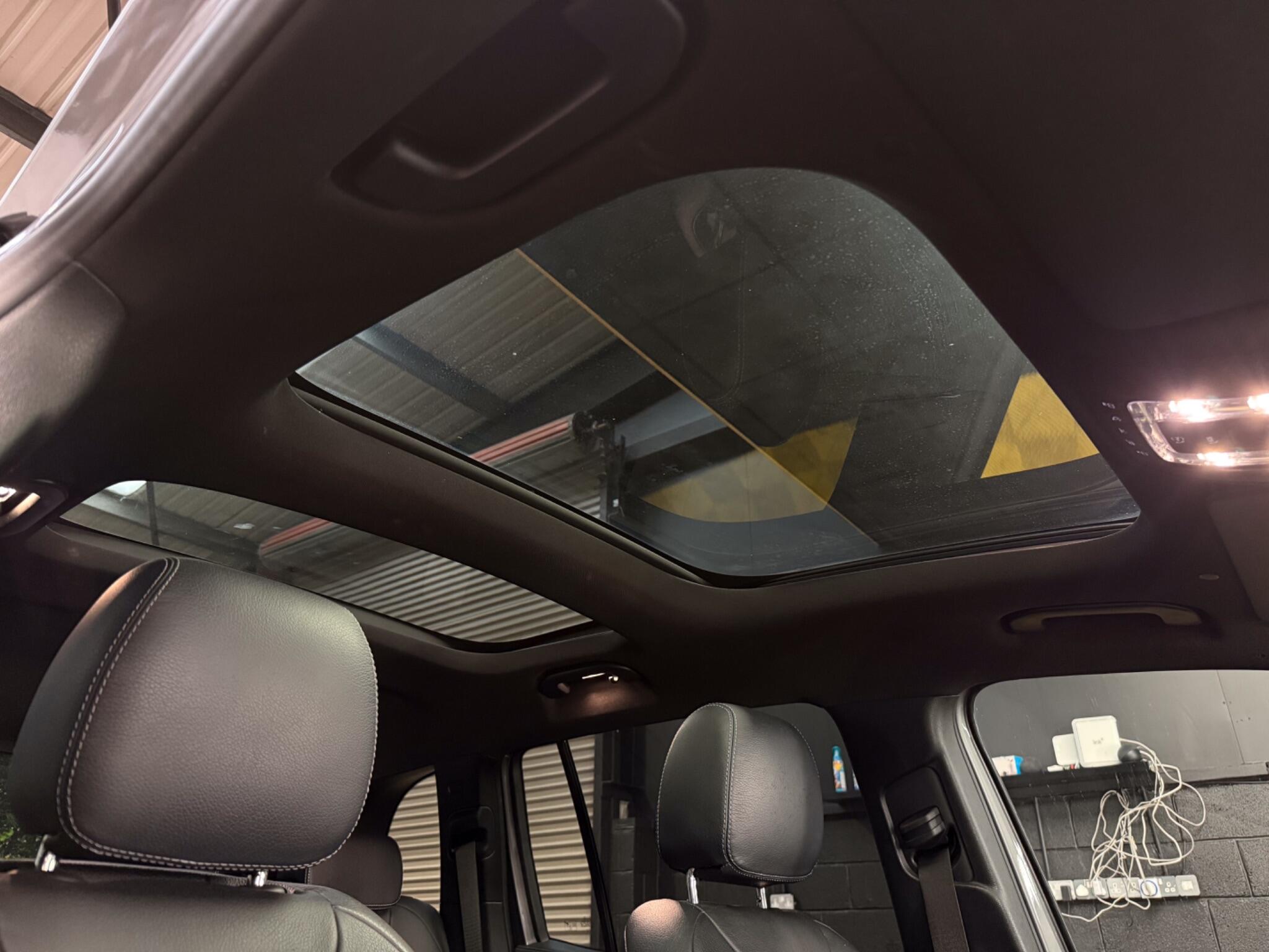 Mercedes-Benz GLB view 42