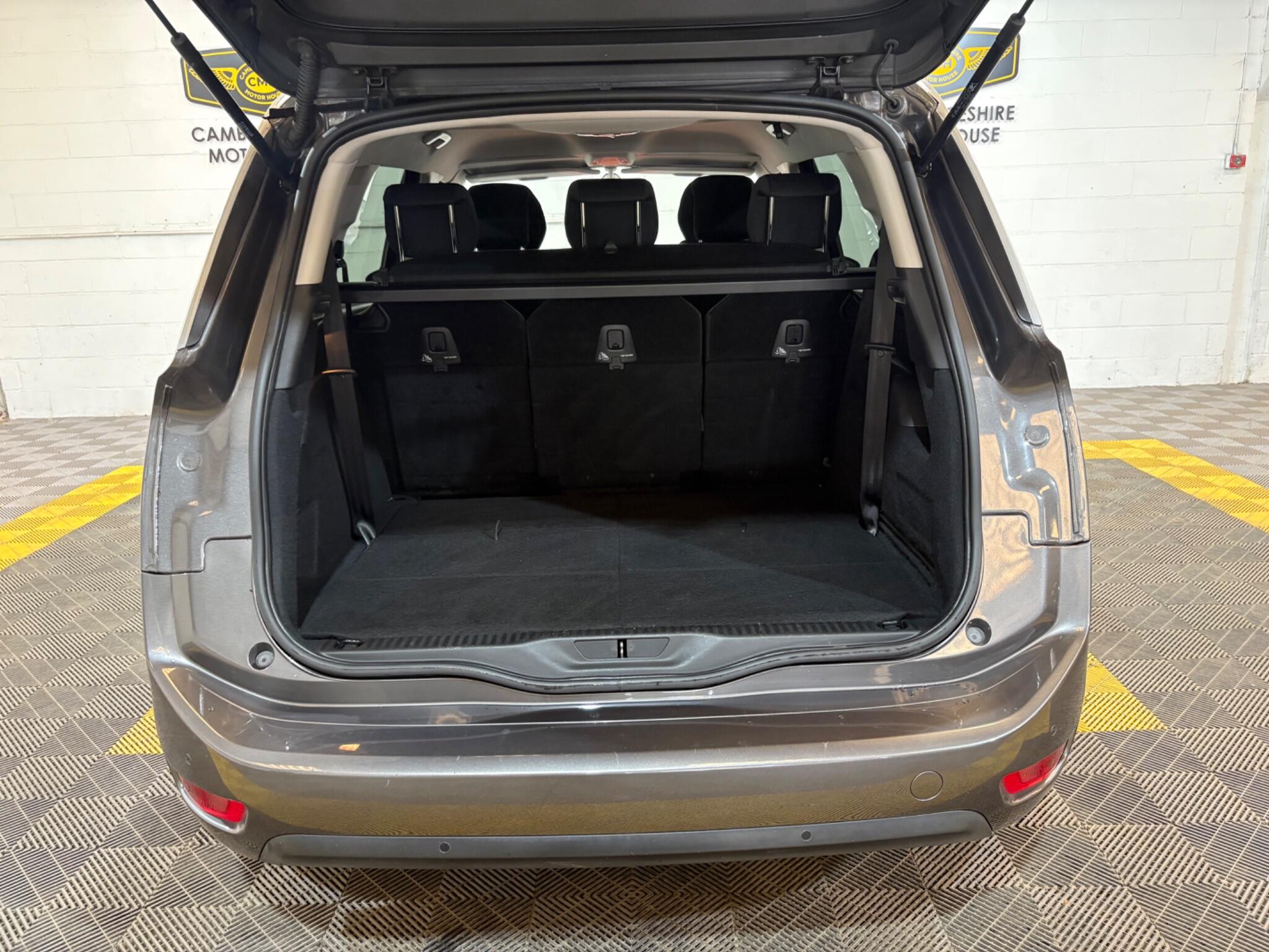 Citroen Grand C4 Spacetourer view 52