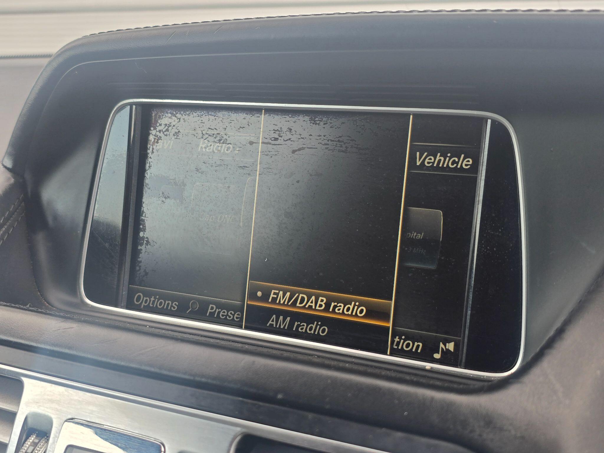 Mercedes-Benz E-Class view 25