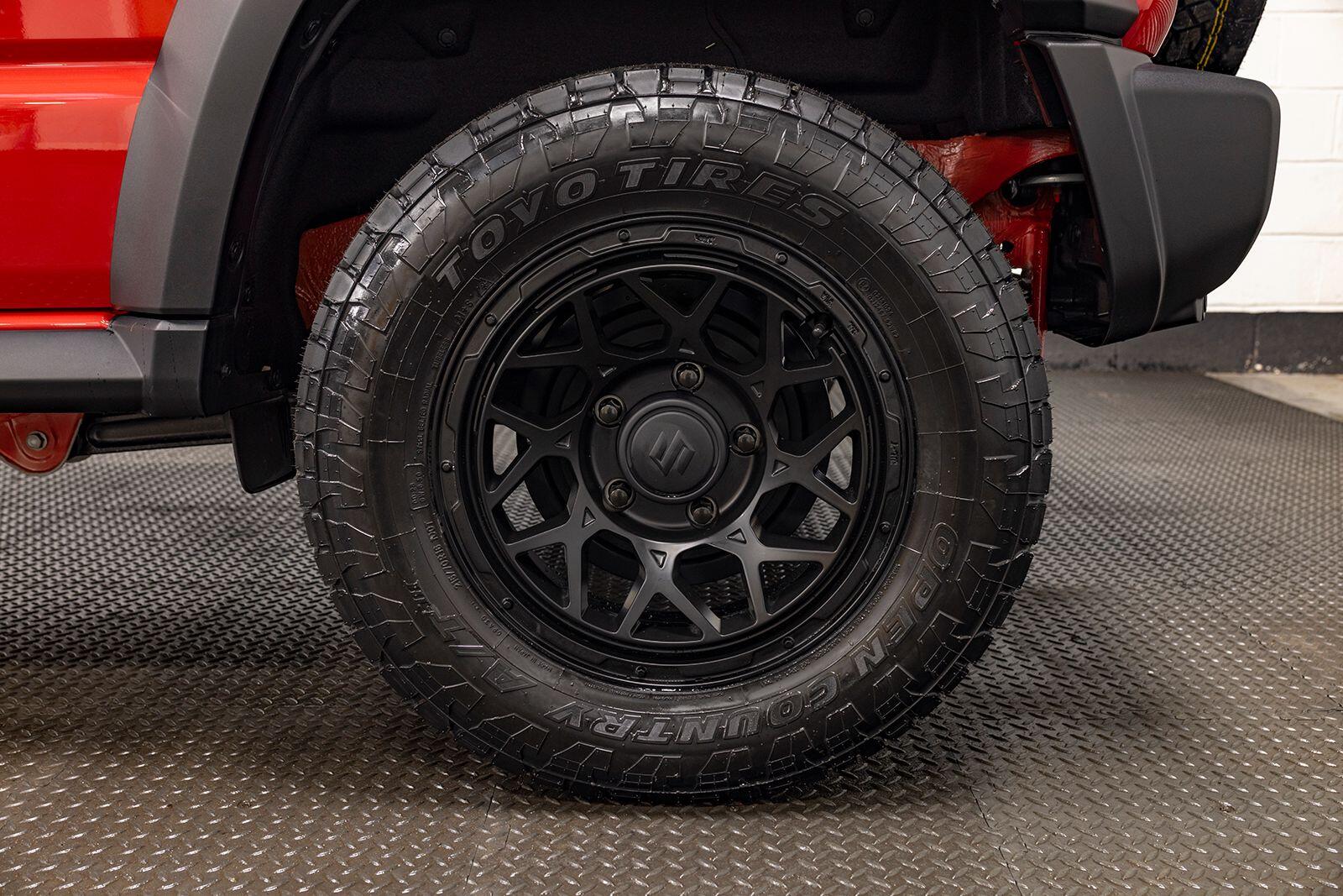 Suzuki Jimny view 9