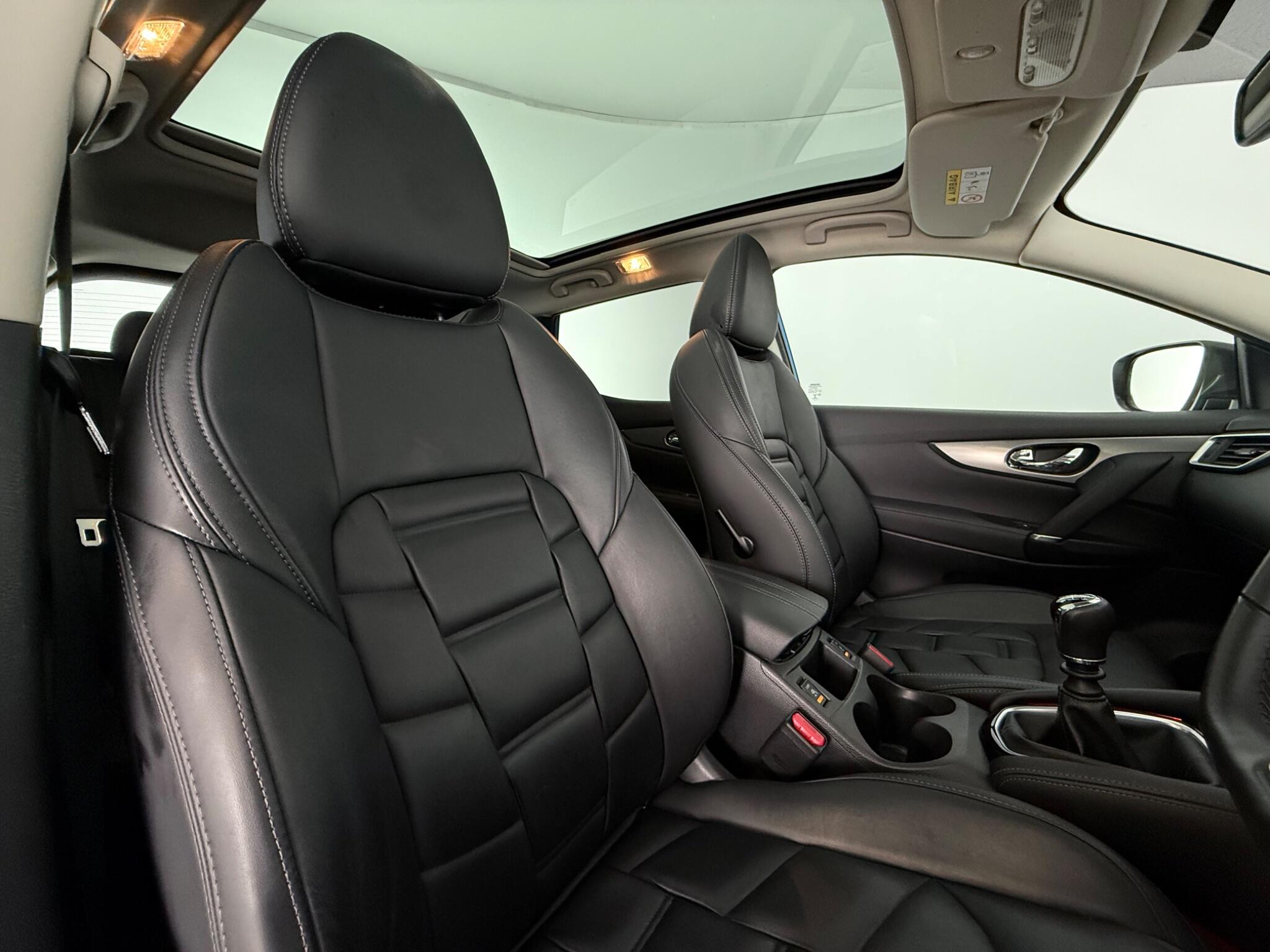 Nissan Qashqai view 25