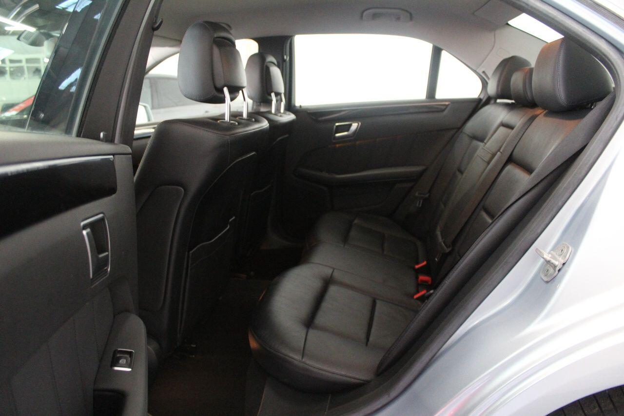Mercedes-Benz E-Class view 51