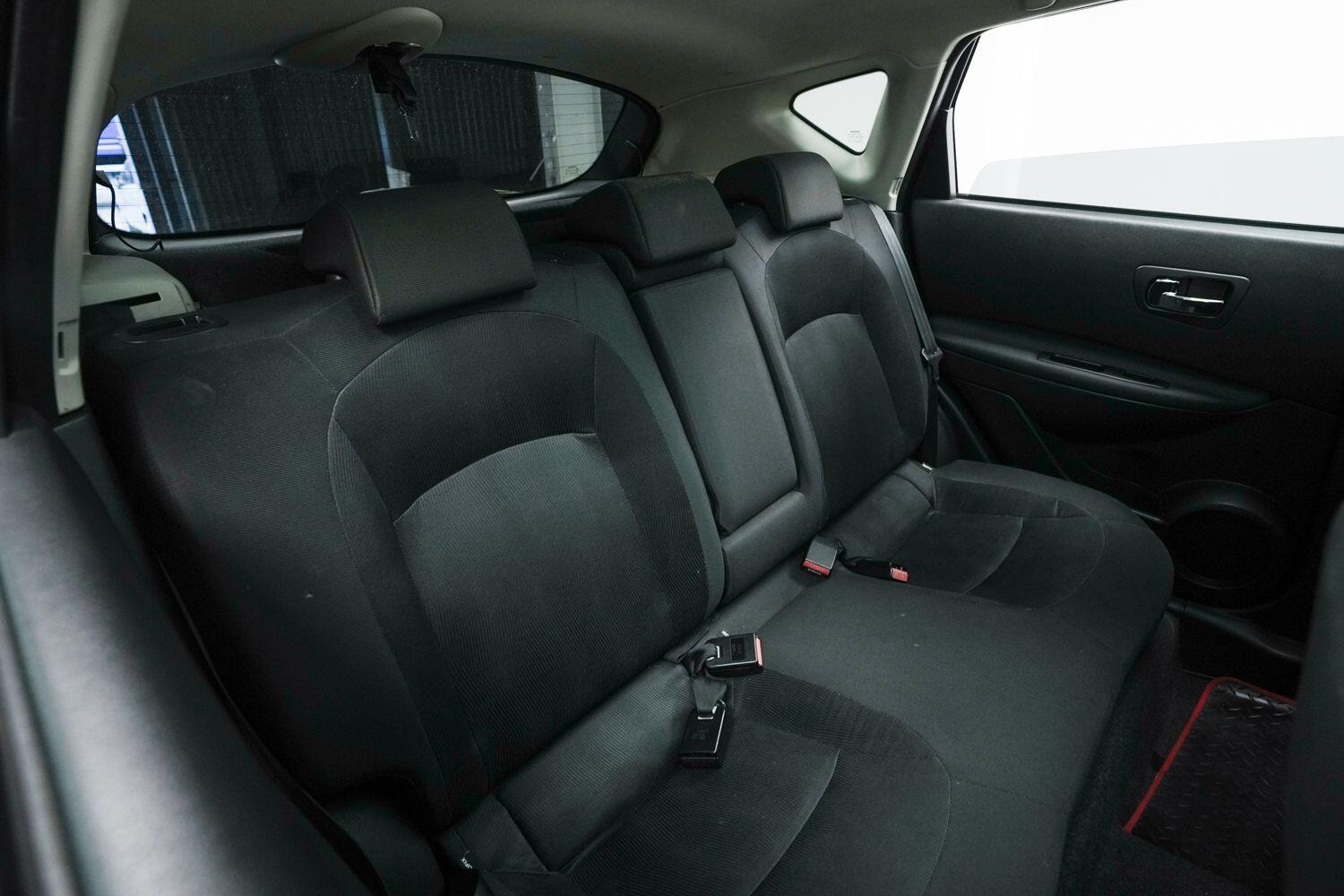 Nissan Qashqai view 14