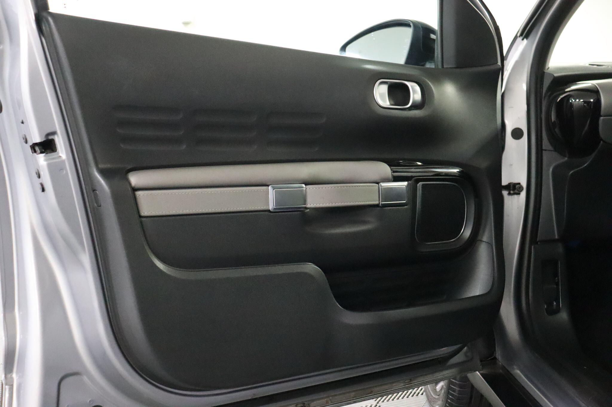Citroen C4 Cactus view 44