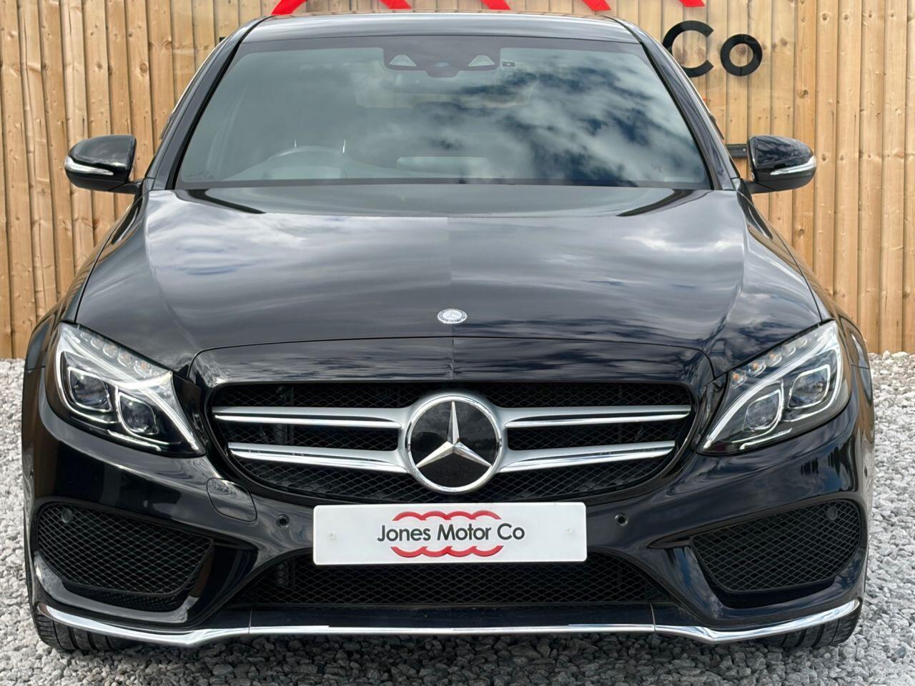 Mercedes-Benz C-Class view 3