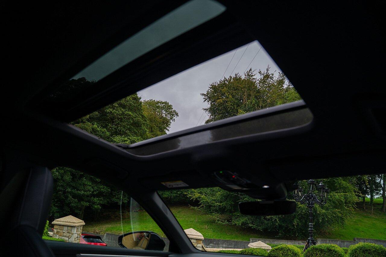 Audi RS6 view 44