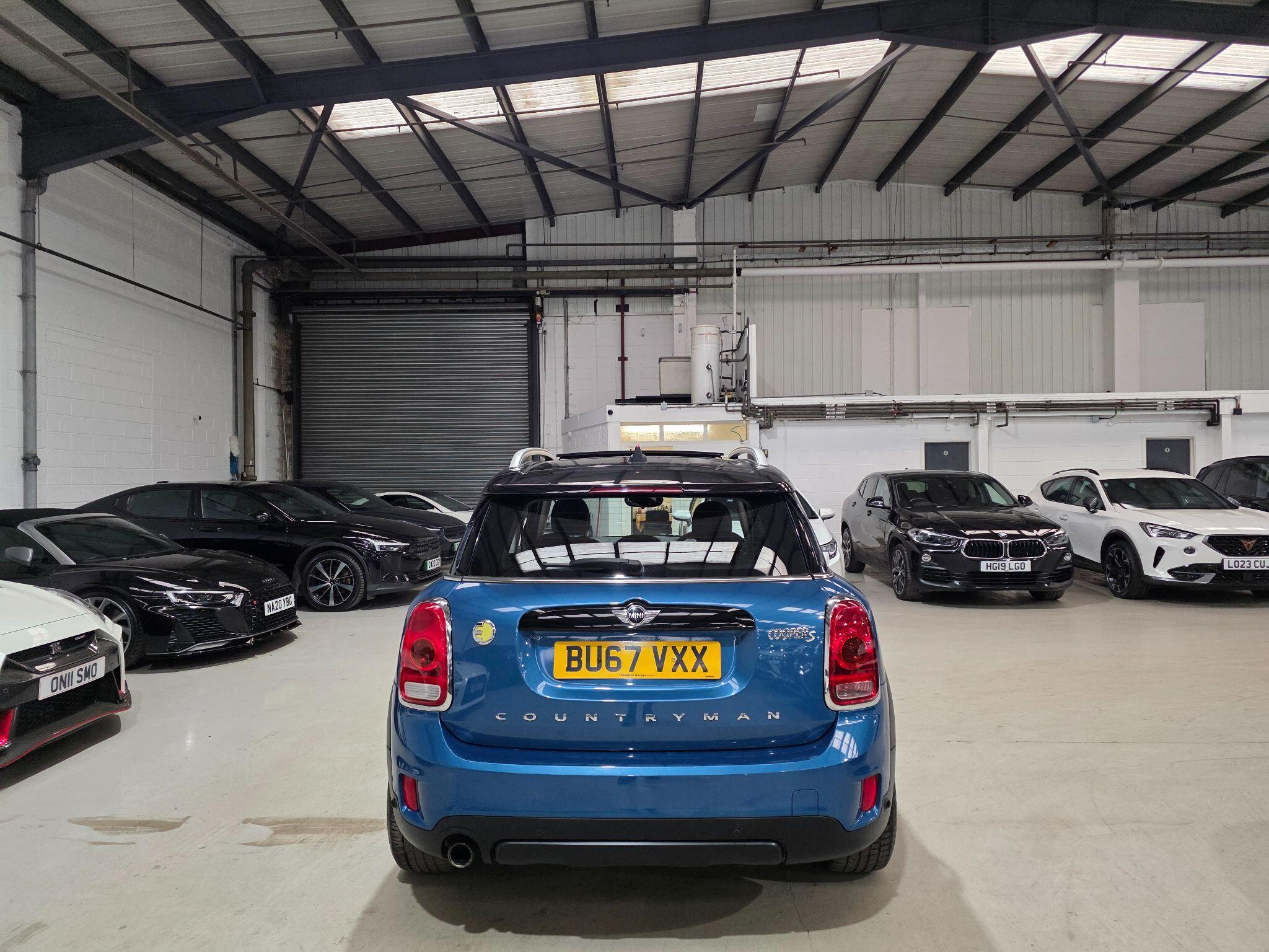 Mini Countryman view 4