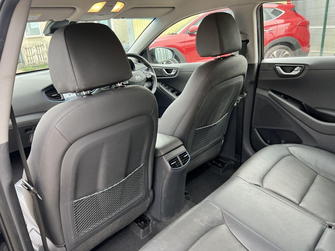 Hyundai Ioniq view 28
