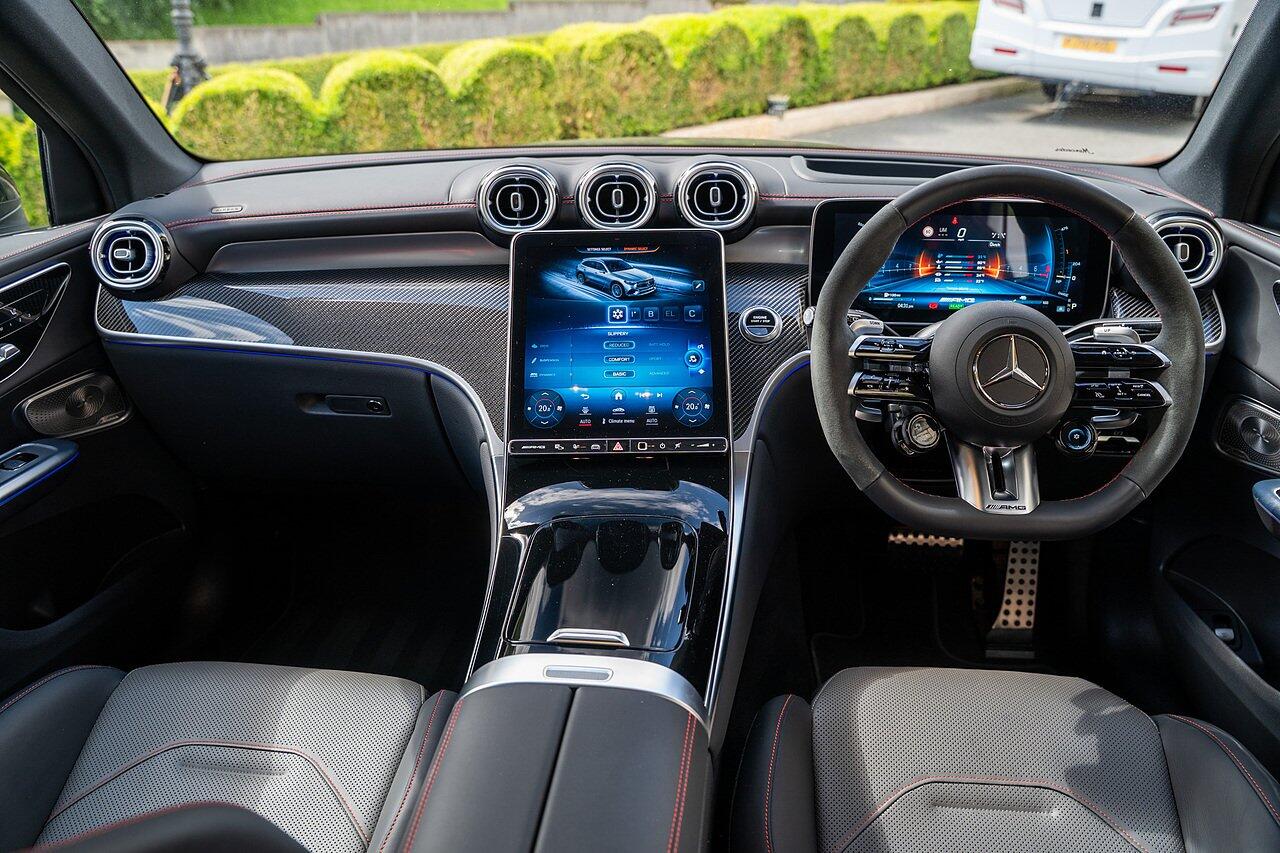 Mercedes-Benz GLC view 42