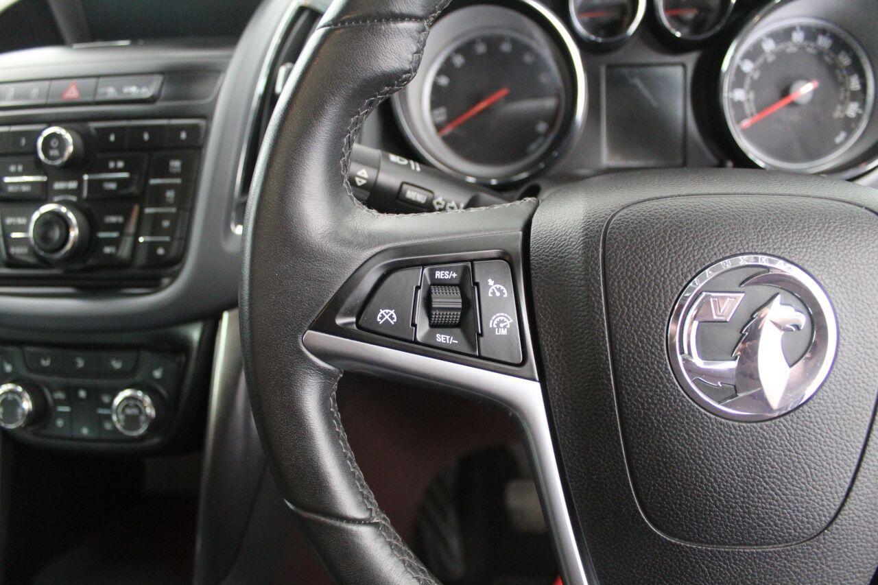 Vauxhall Zafira Tourer view 46