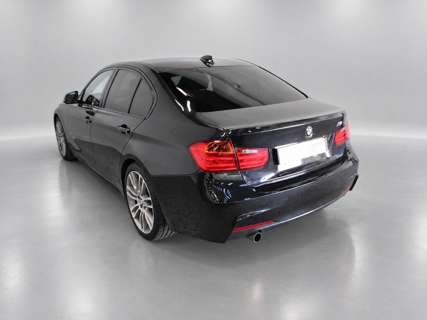 BMW 3 Series view 7