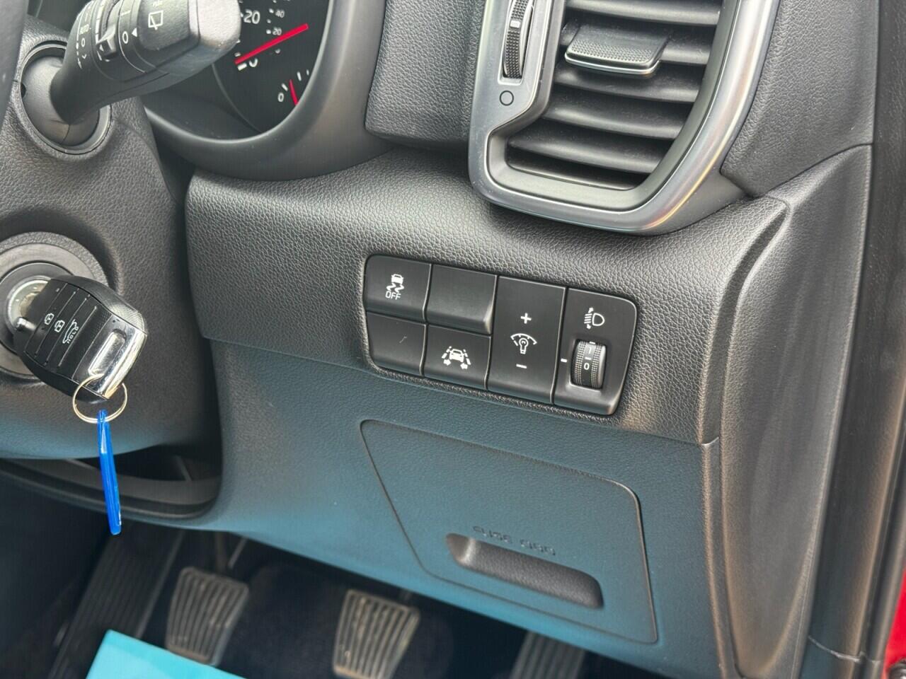 Kia Sportage view 34