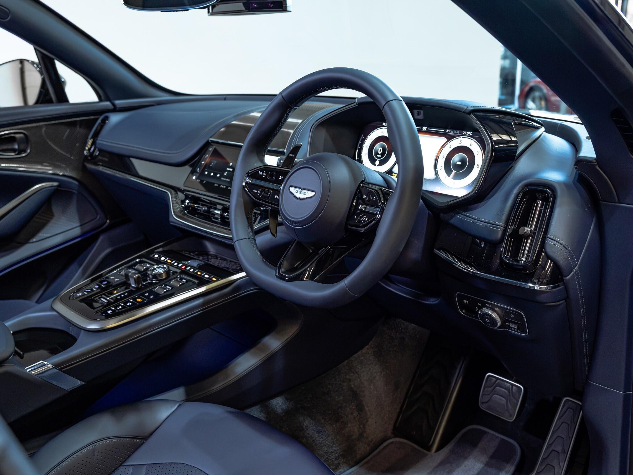 Aston Martin DBX view 16
