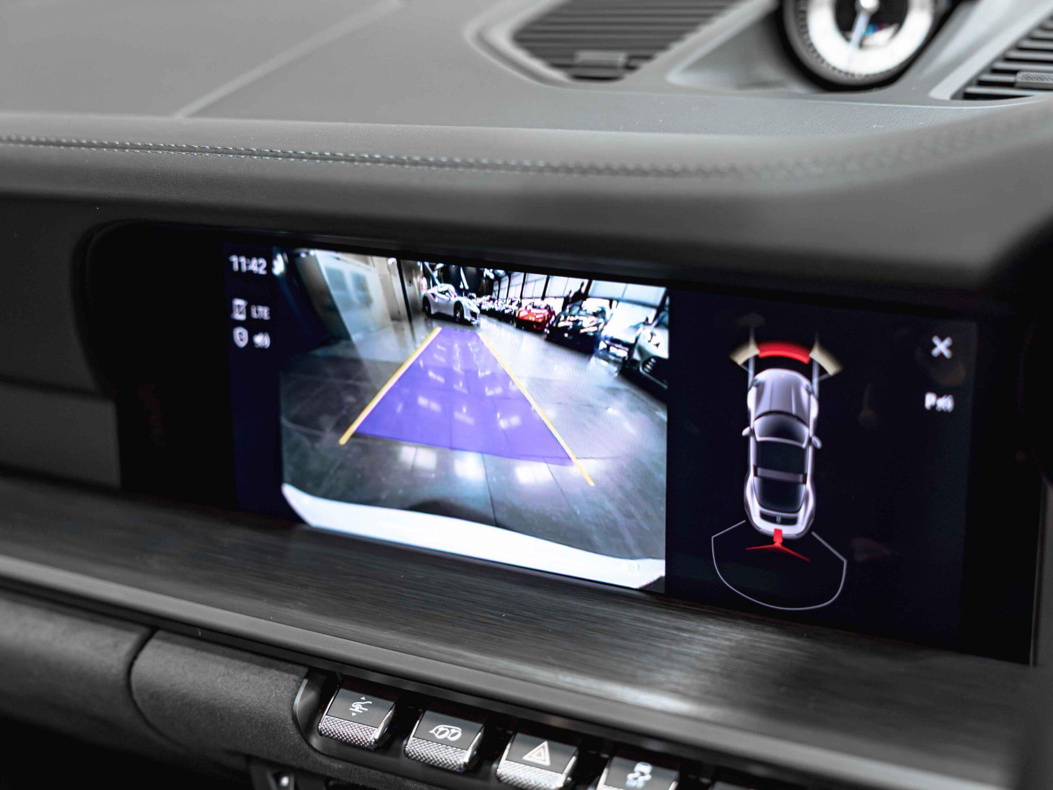 Porsche Targa view 4
