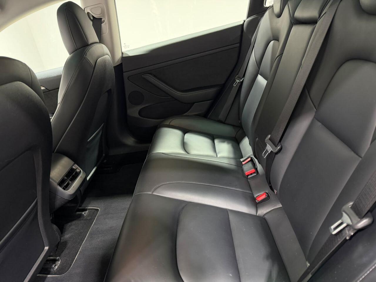 Tesla Model 3 view 31
