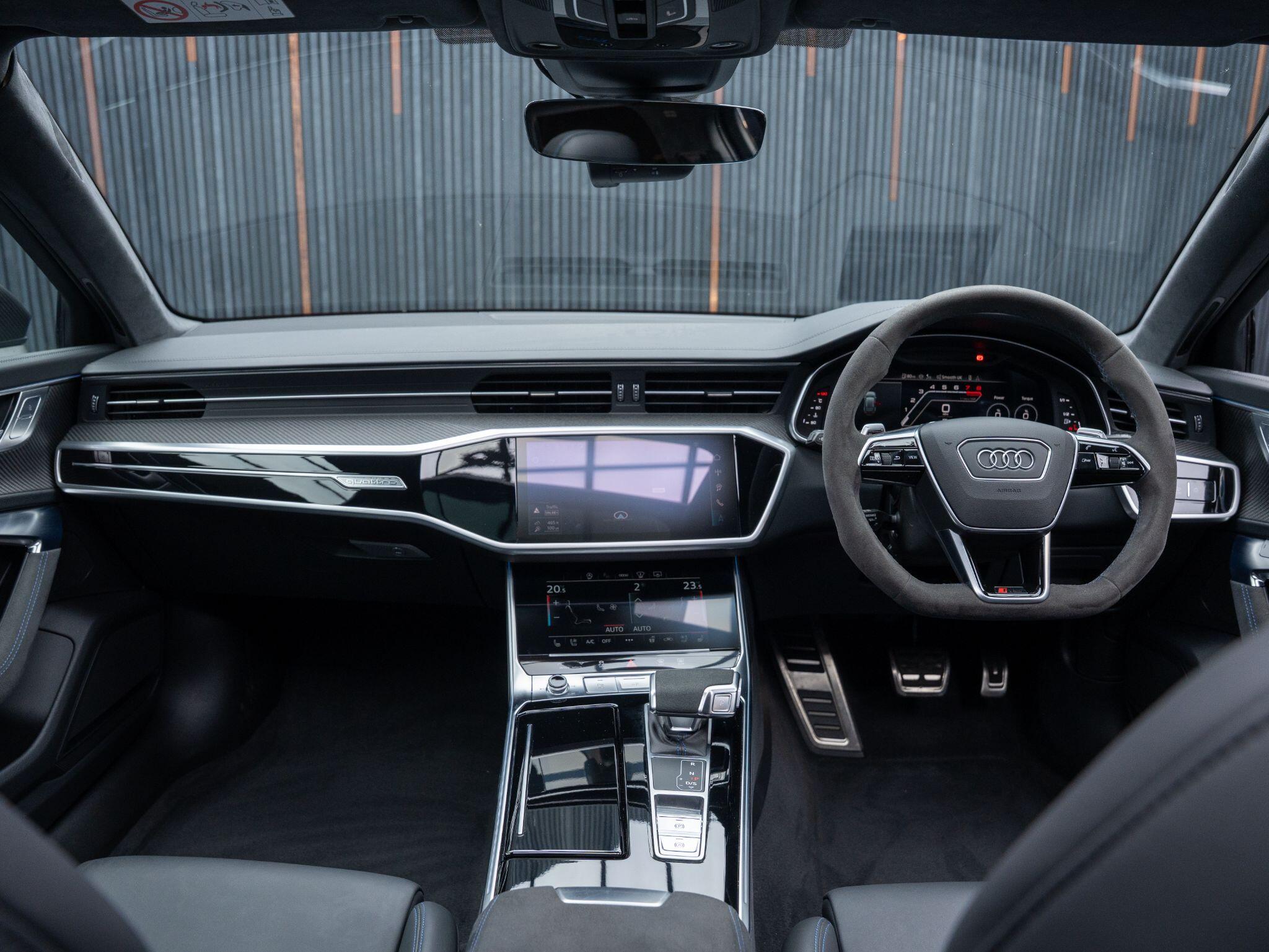 Audi RS6 view 46