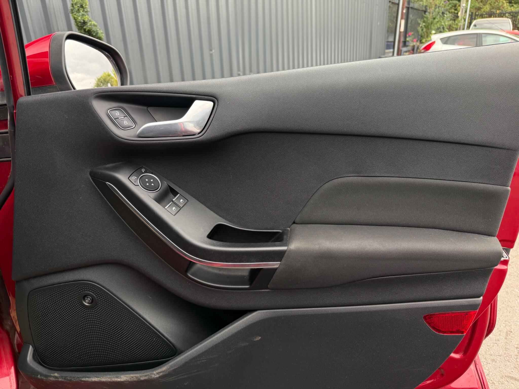 Ford Fiesta view 15