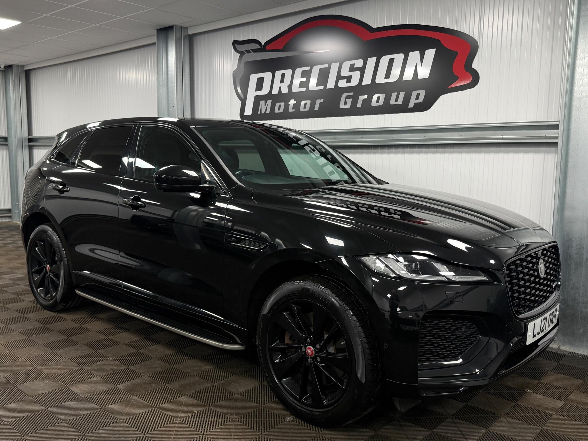 Jaguar F-Pace view 2