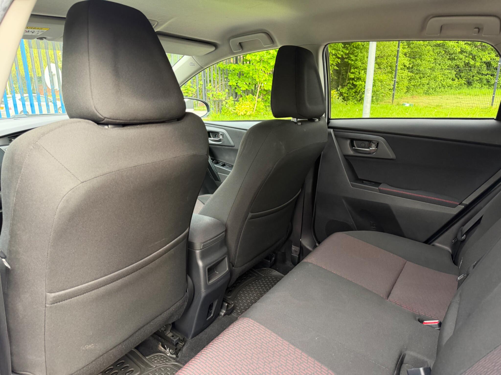 Toyota Auris view 18