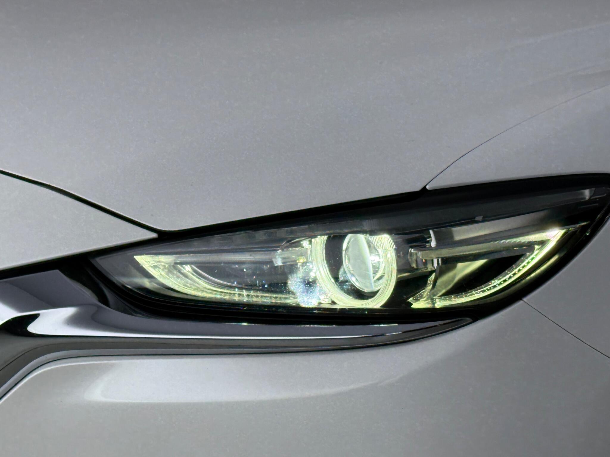 Mazda Mazda6 view 9