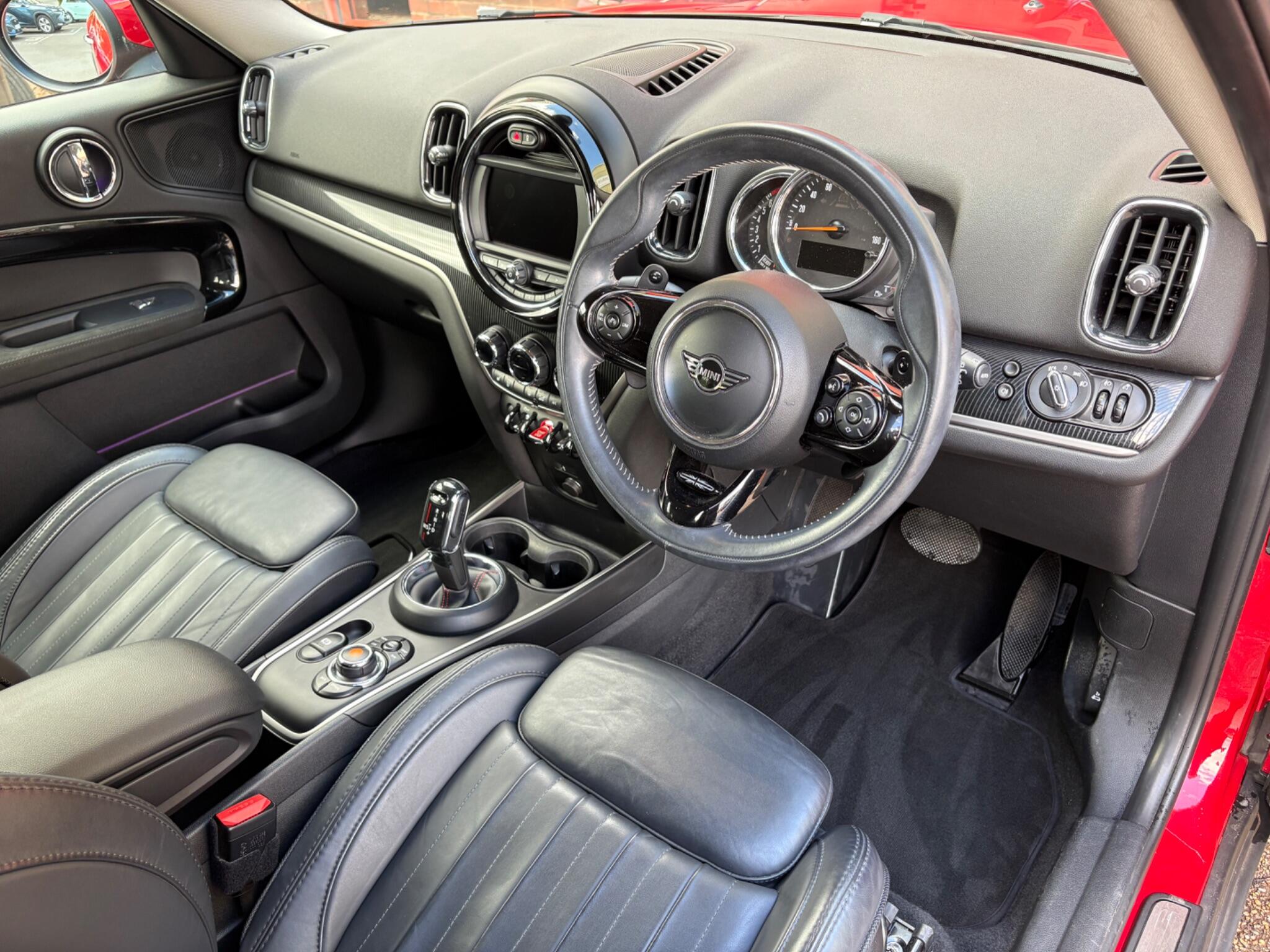 Mini Countryman view 10