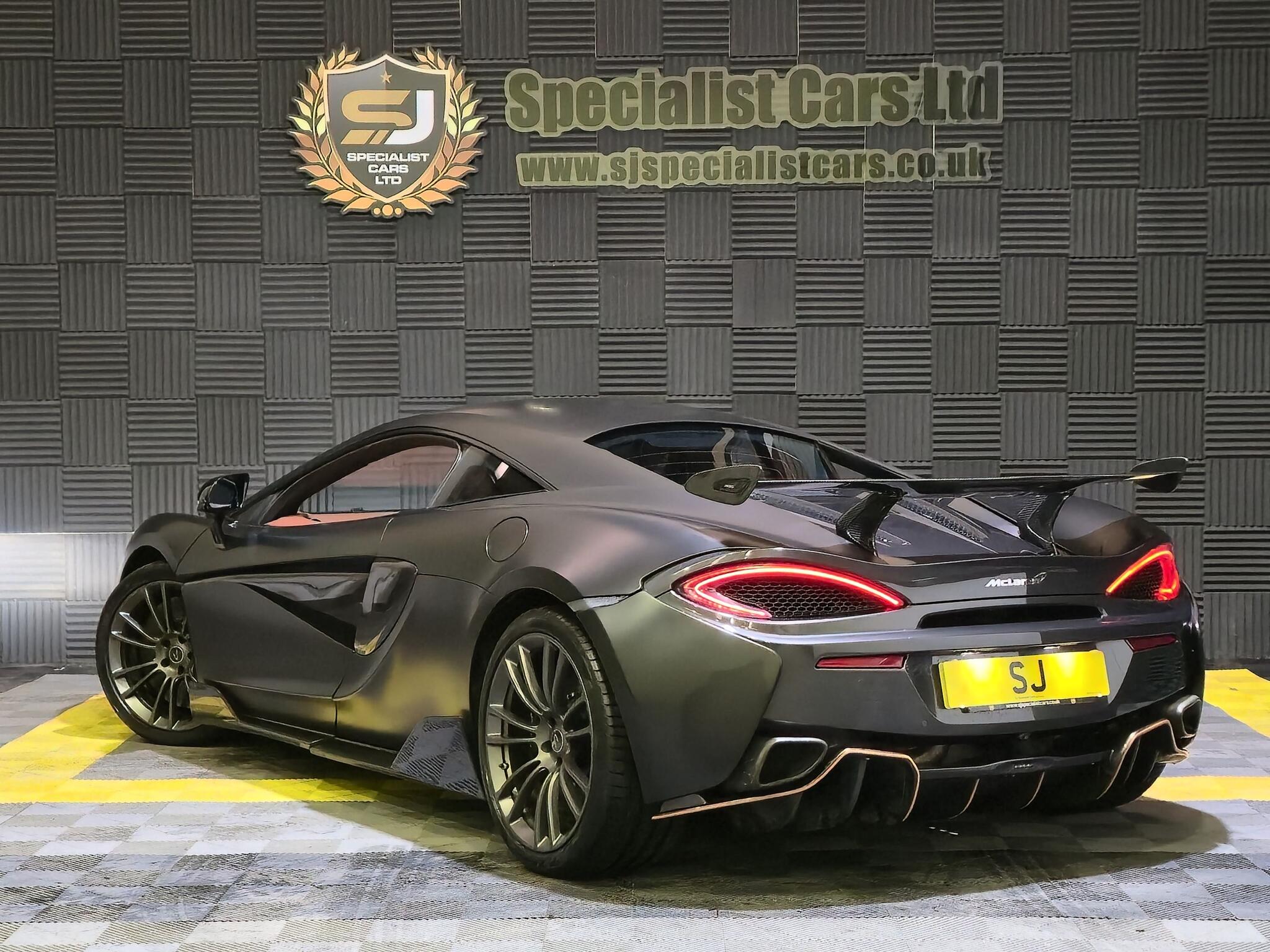 Mclaren 570s view 11