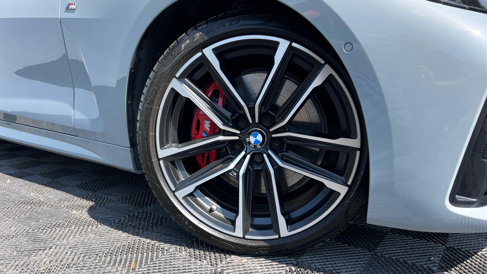 BMW 4 Series view 25
