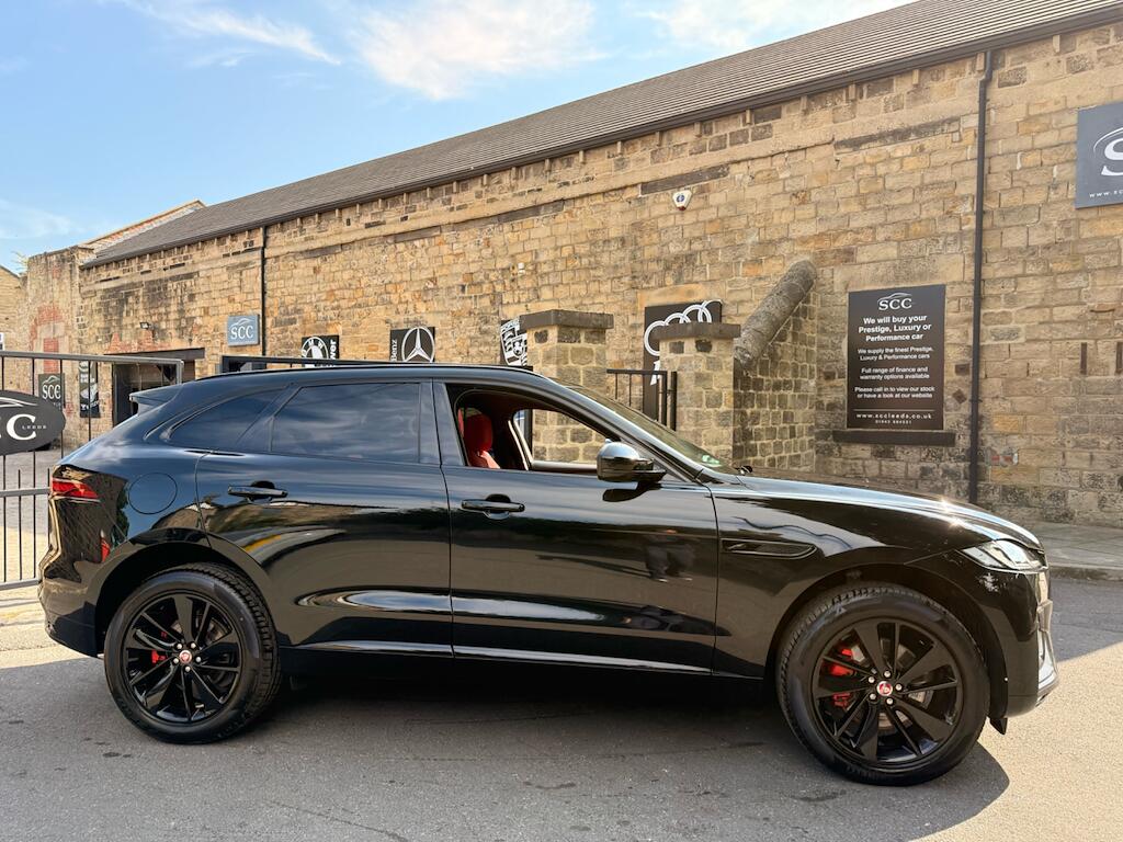 Jaguar F-Pace view 5