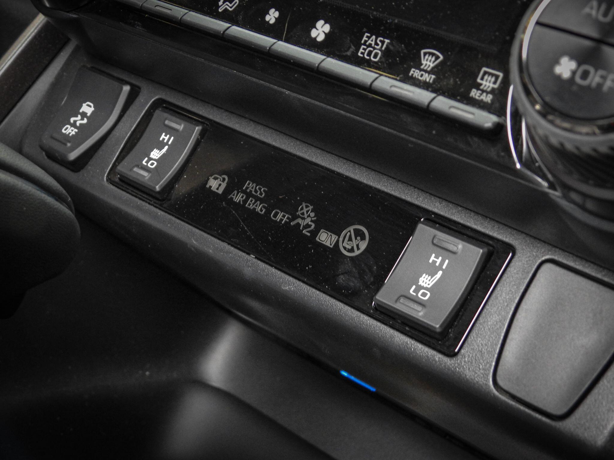 Toyota Rav4 view 29