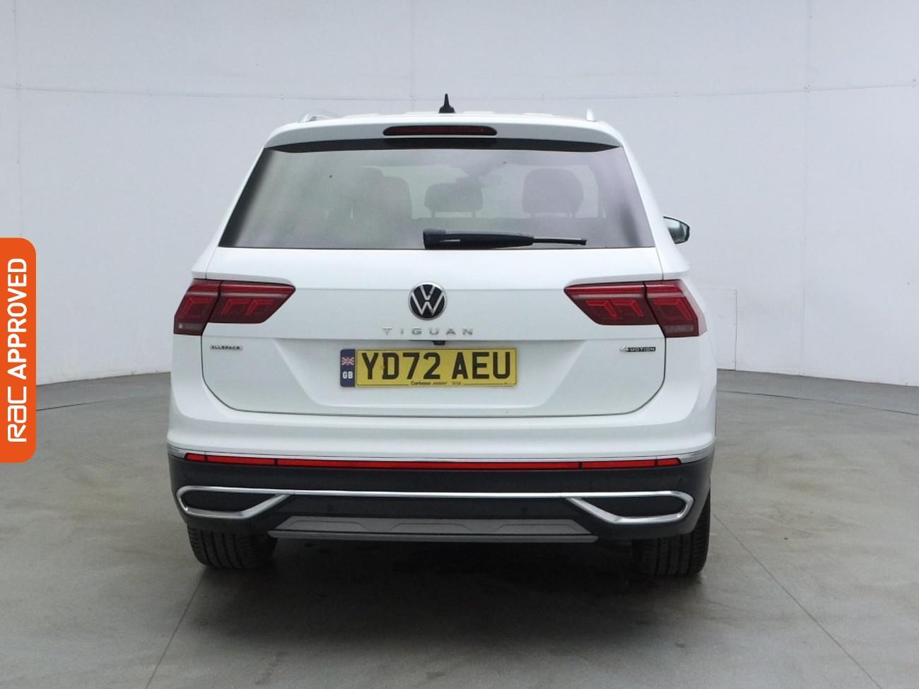 Volkswagen Tiguan Allspace view 8