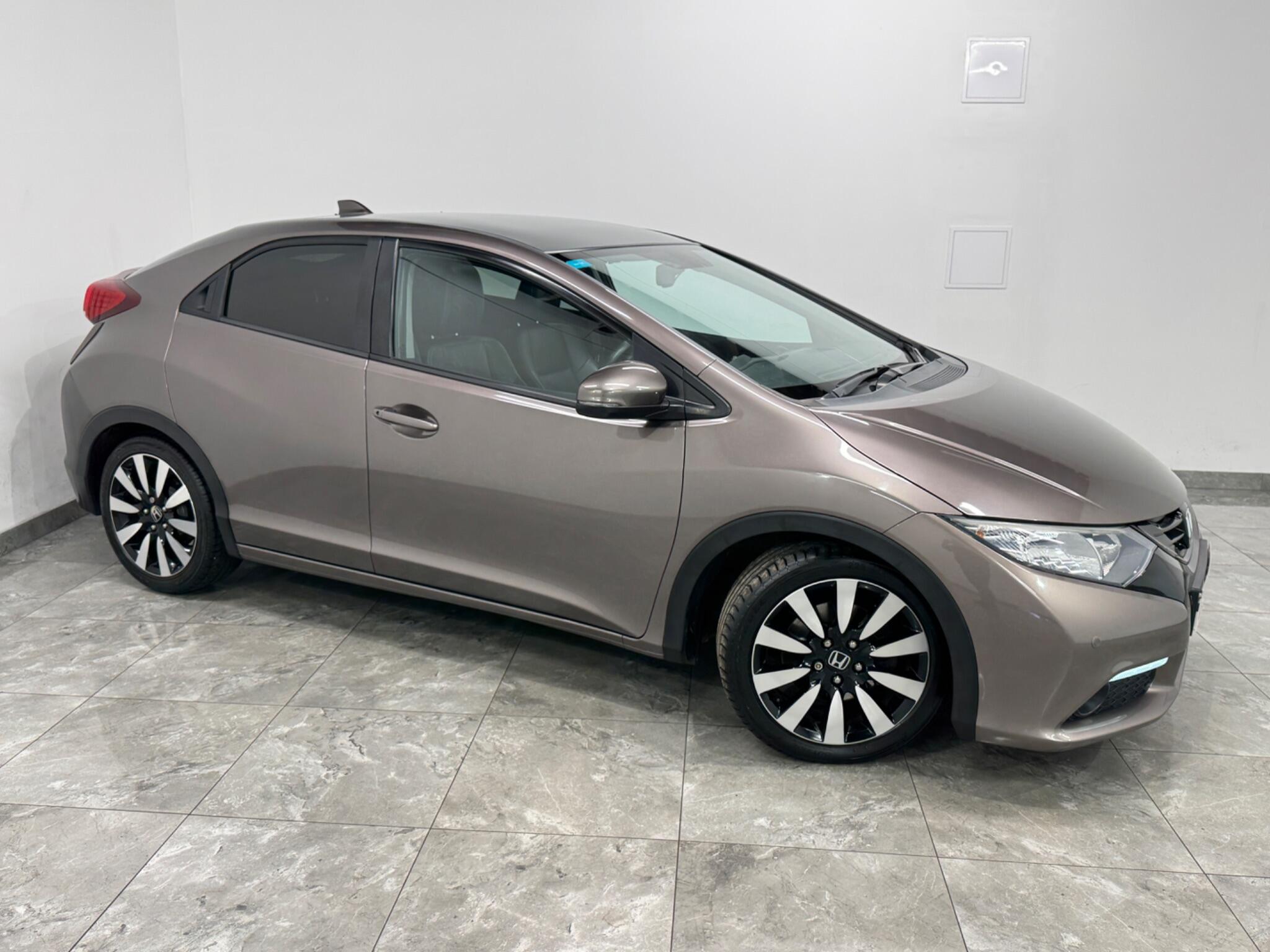 Honda Civic view 2
