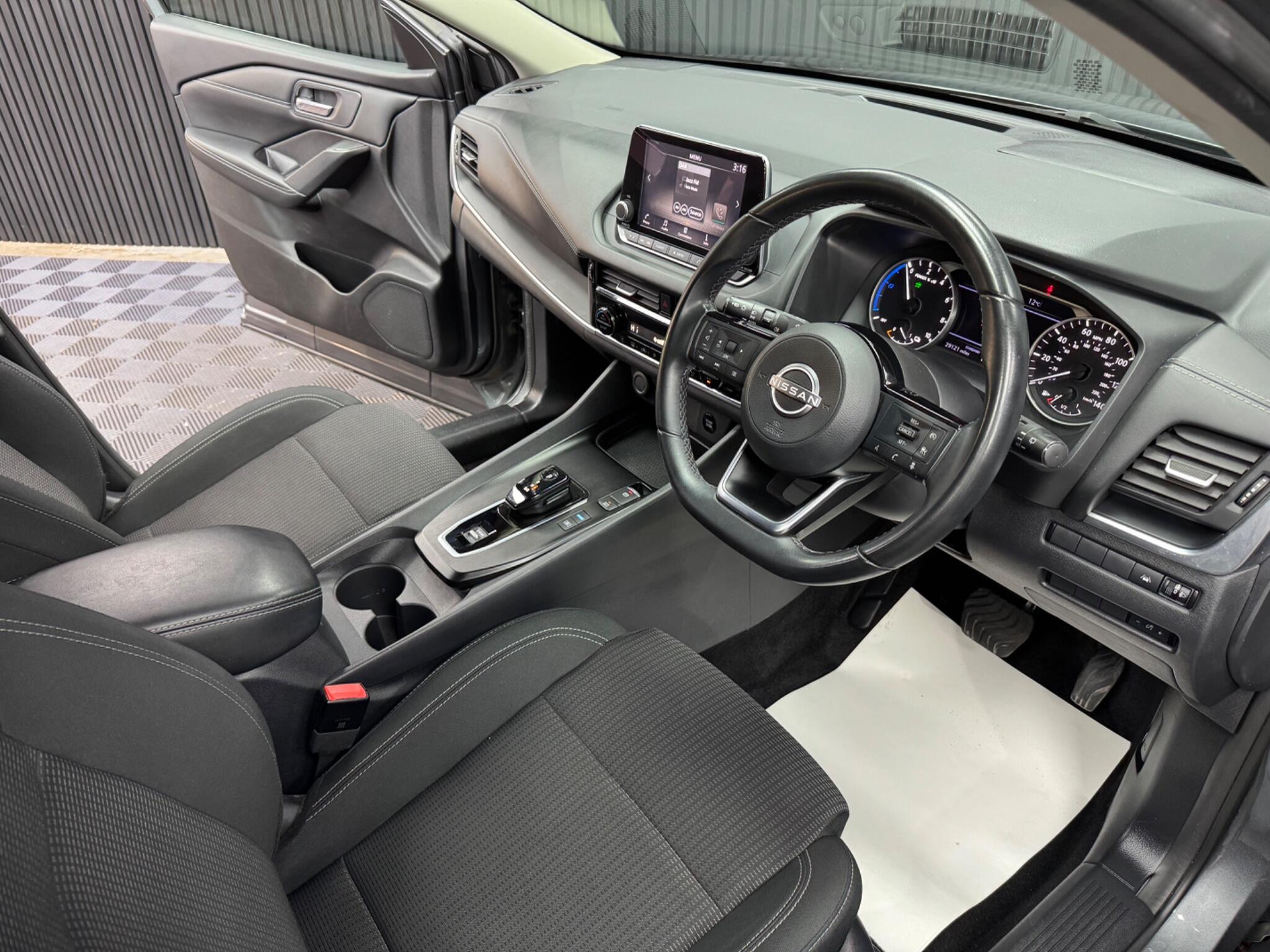 Nissan Qashqai view 8