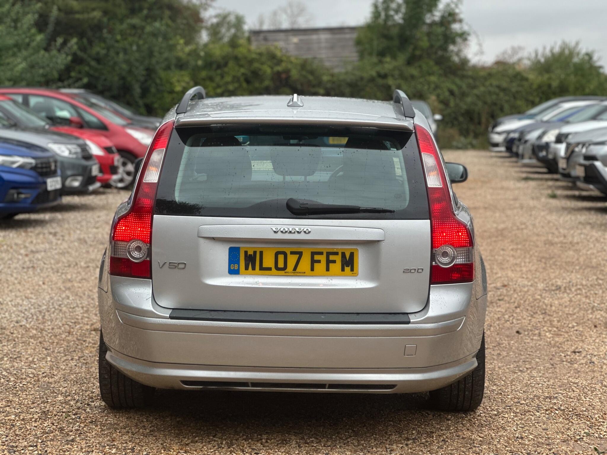 Volvo V50 view 15