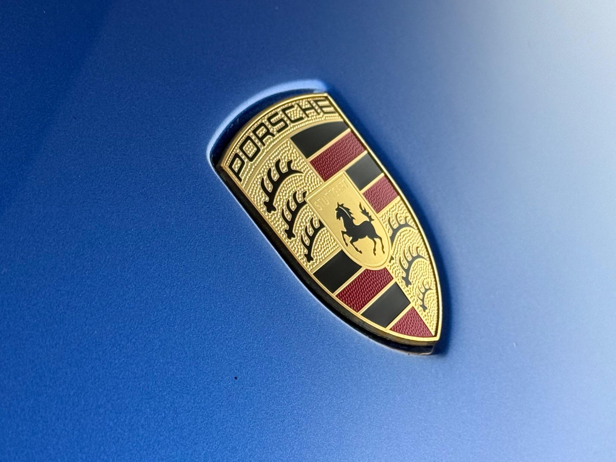 Porsche Macan view 15