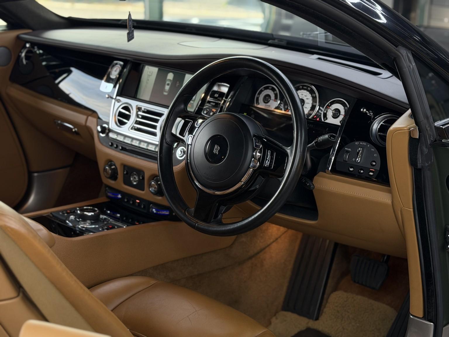 Rolls-Royce Wraith view 37