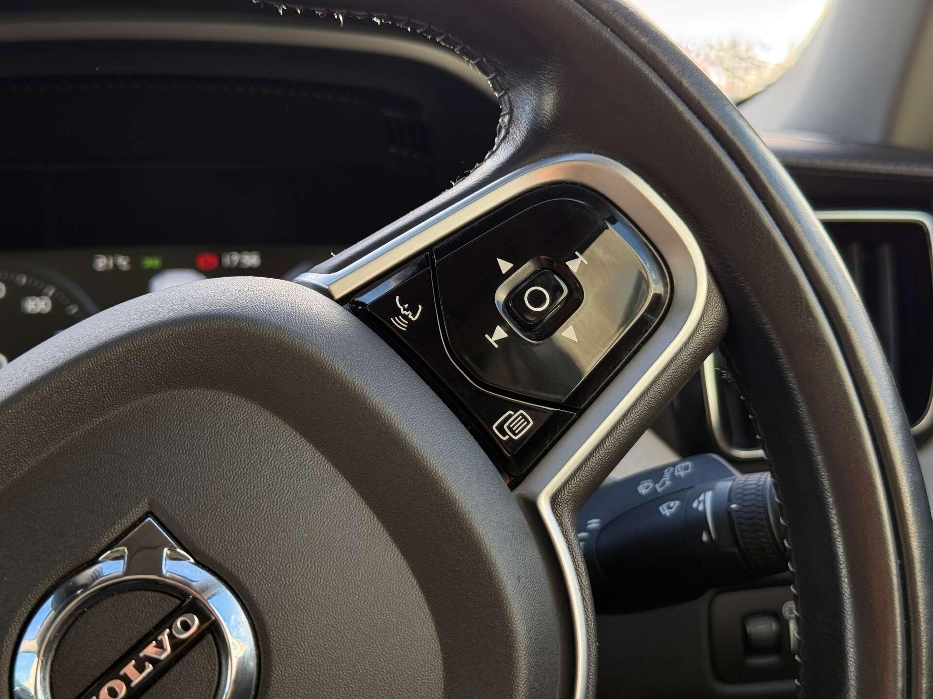 Volvo XC60 view 57