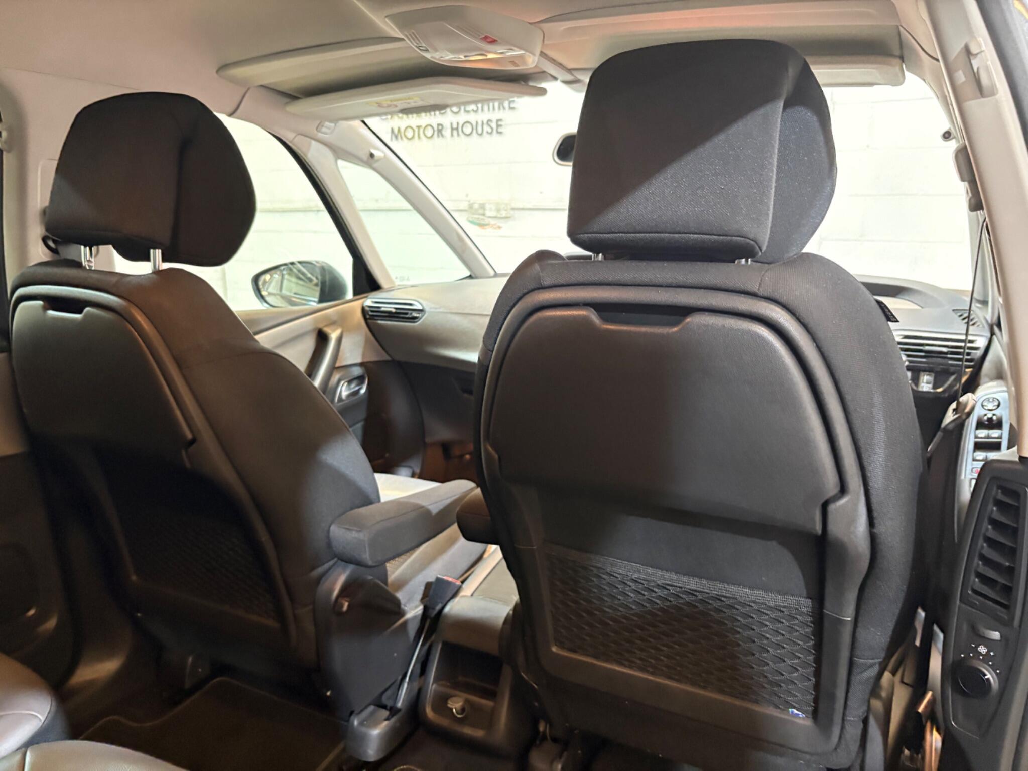 Citroen Grand C4 Spacetourer view 23