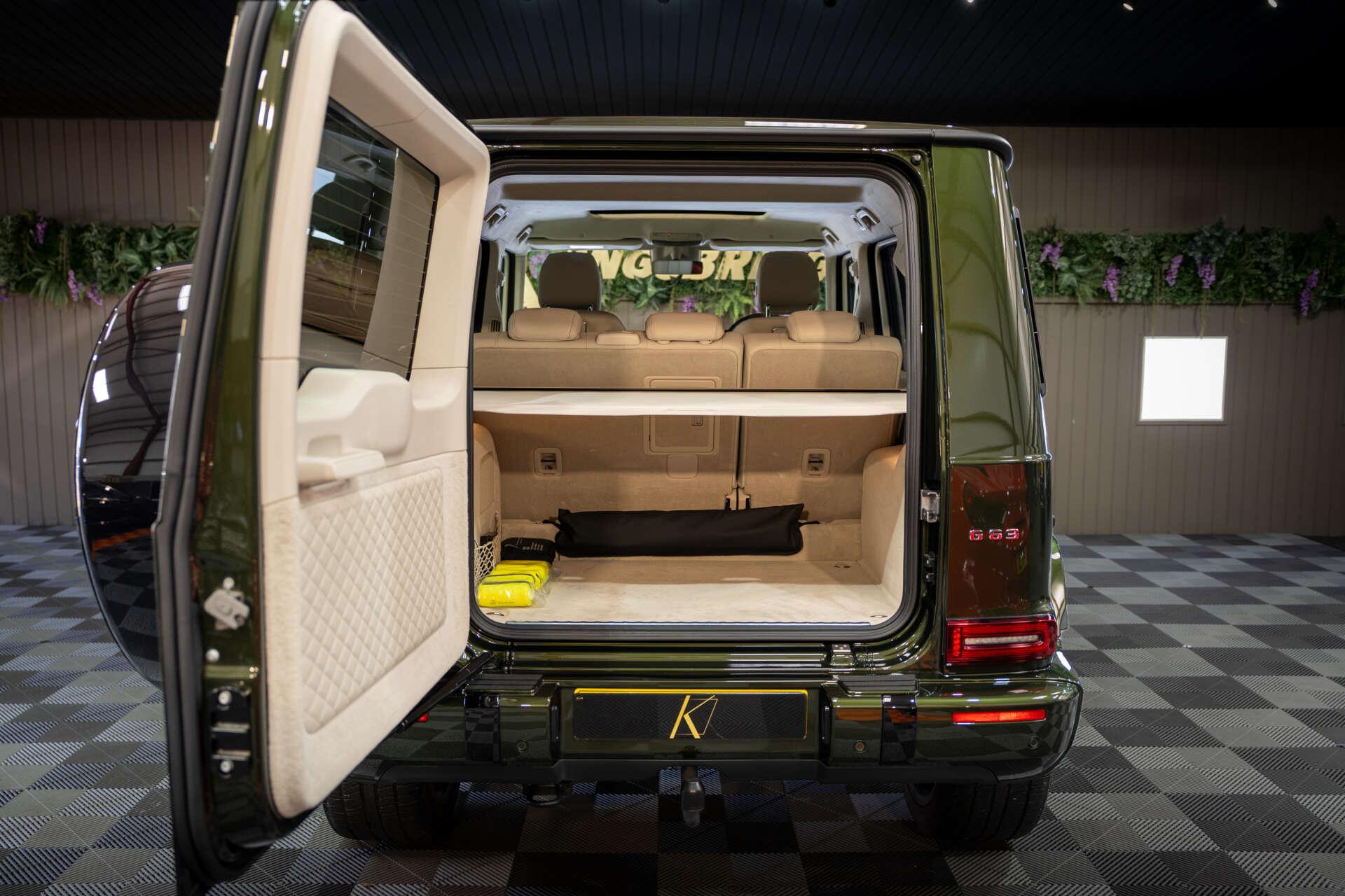 Mercedes-Benz G Class view 9