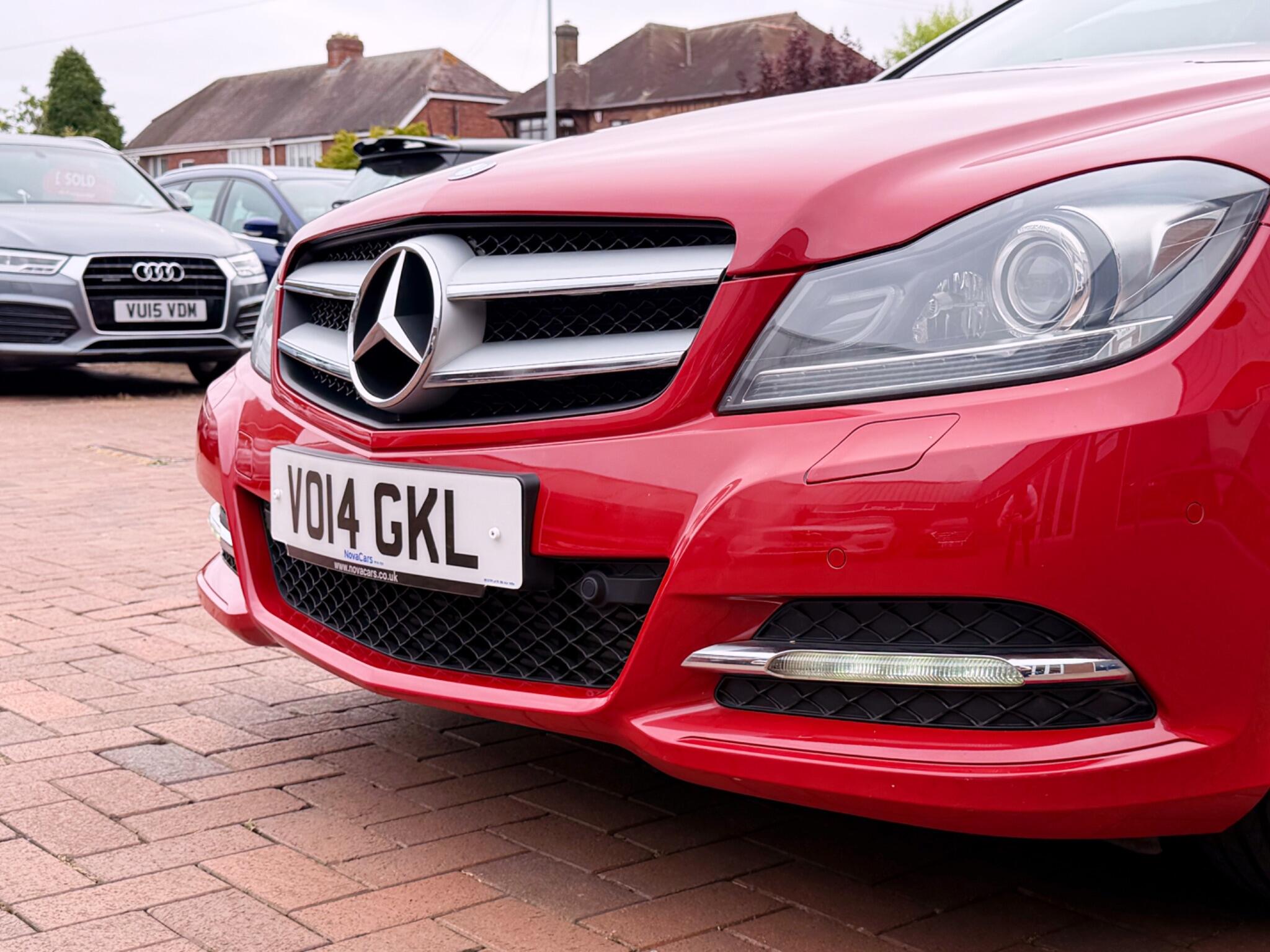 Mercedes-Benz C-Class view 47