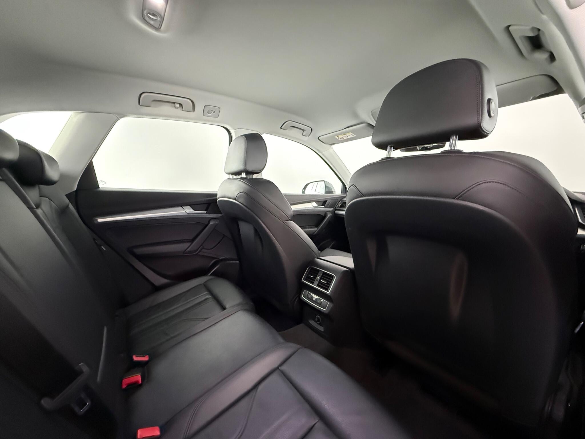 Audi Q5 view 35