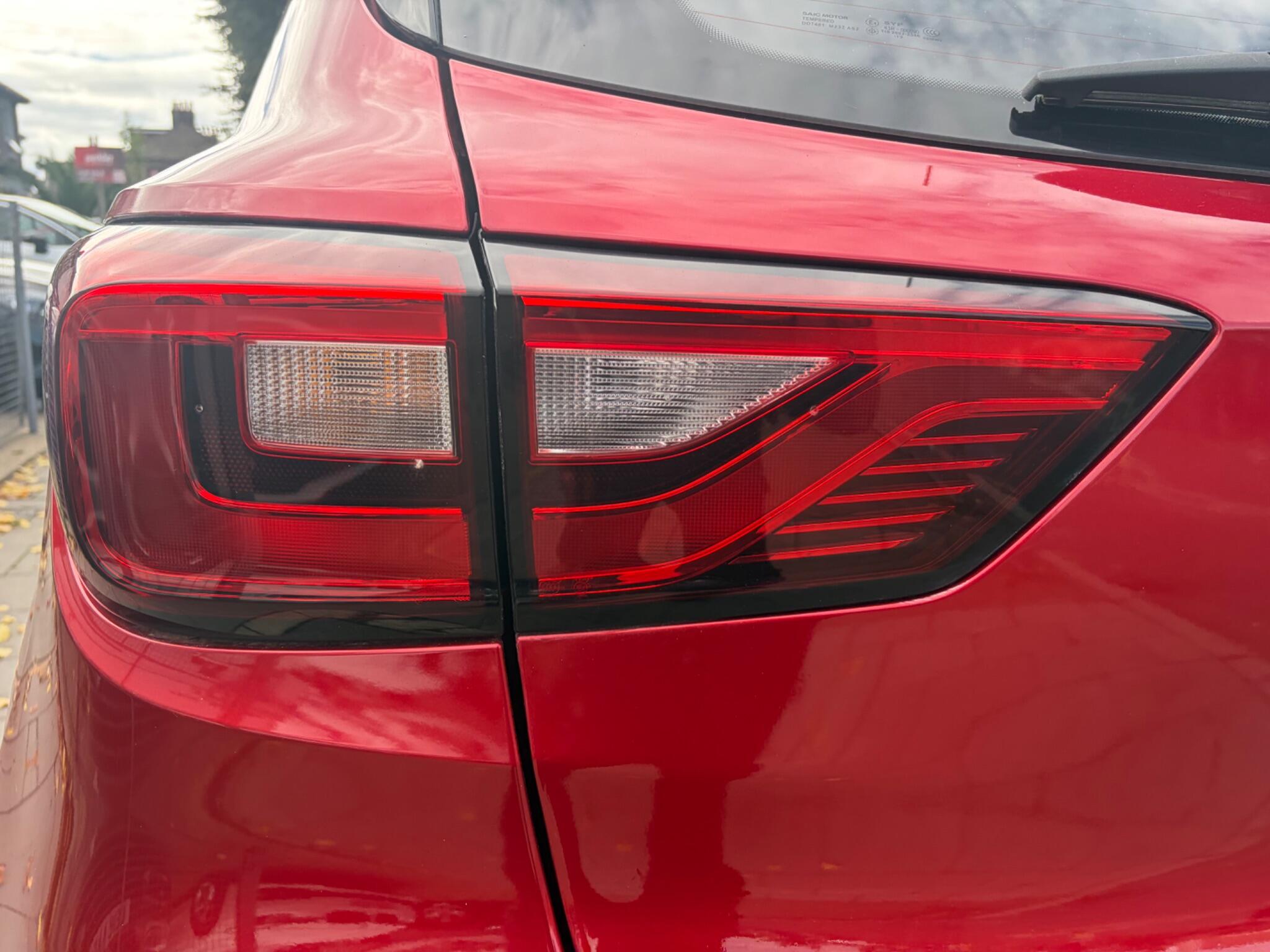 MG ZS view 31