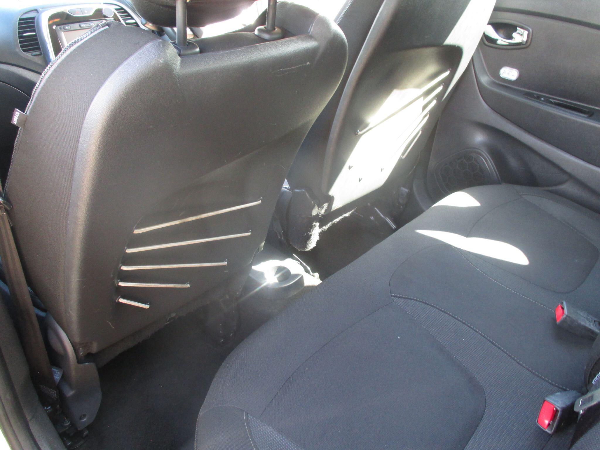 Renault Captur view 28