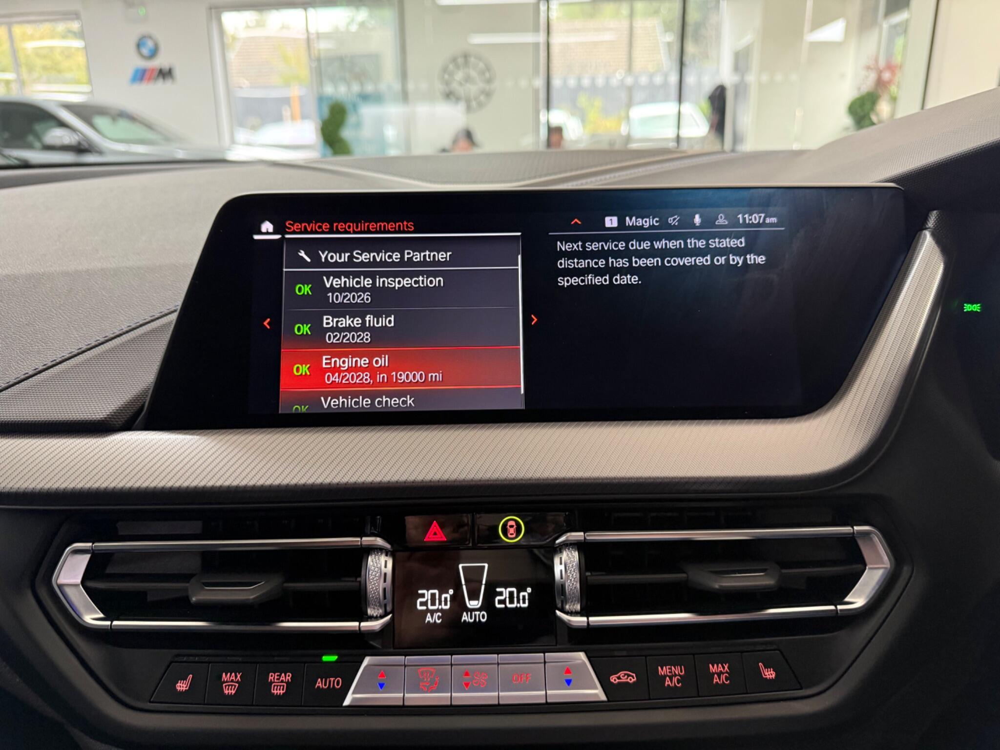 BMW 1 Series view 19
