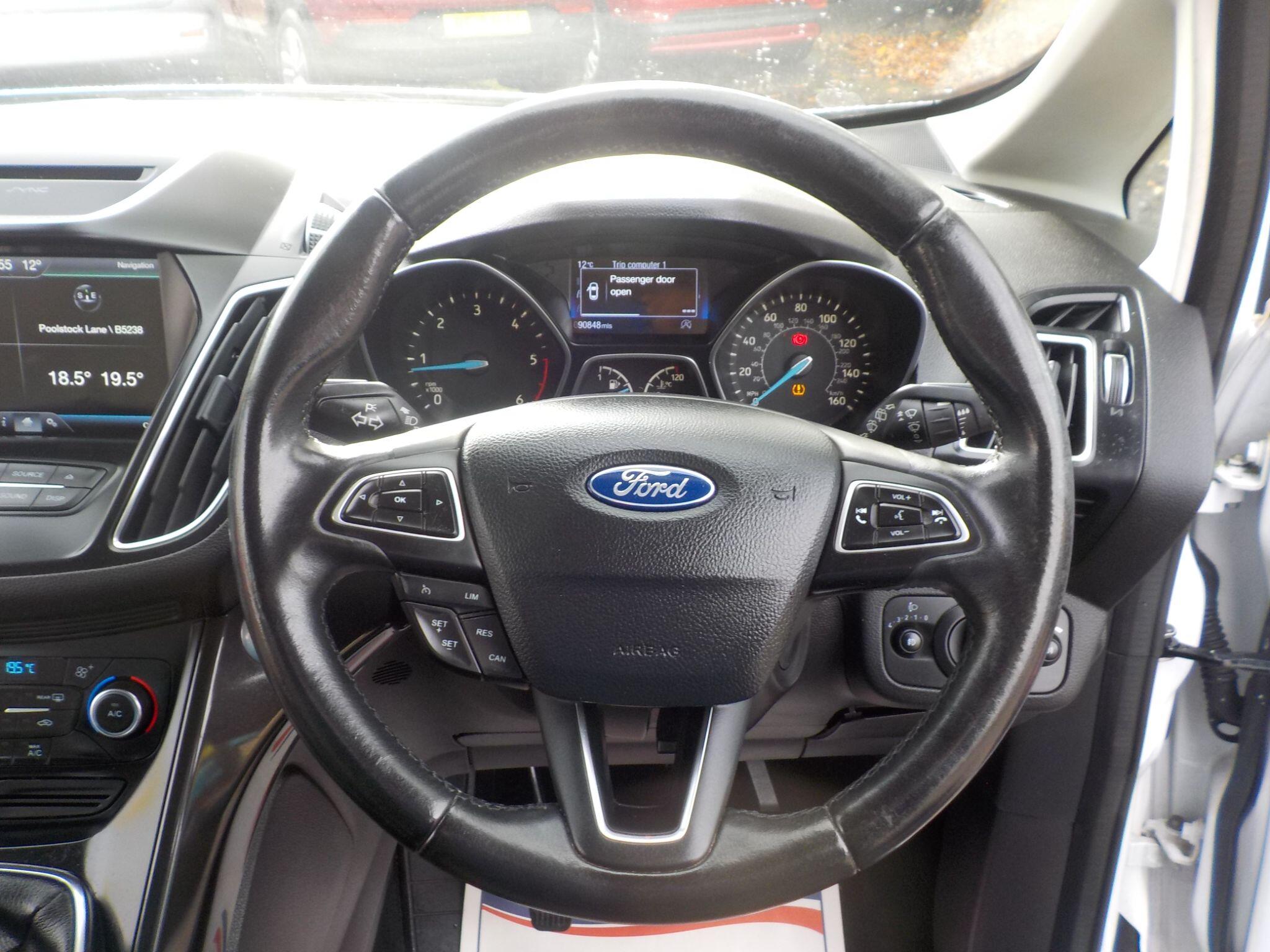 Ford Grand C-Max 1.5 TDCi Titanium Euro 6 (s/s) 5dr