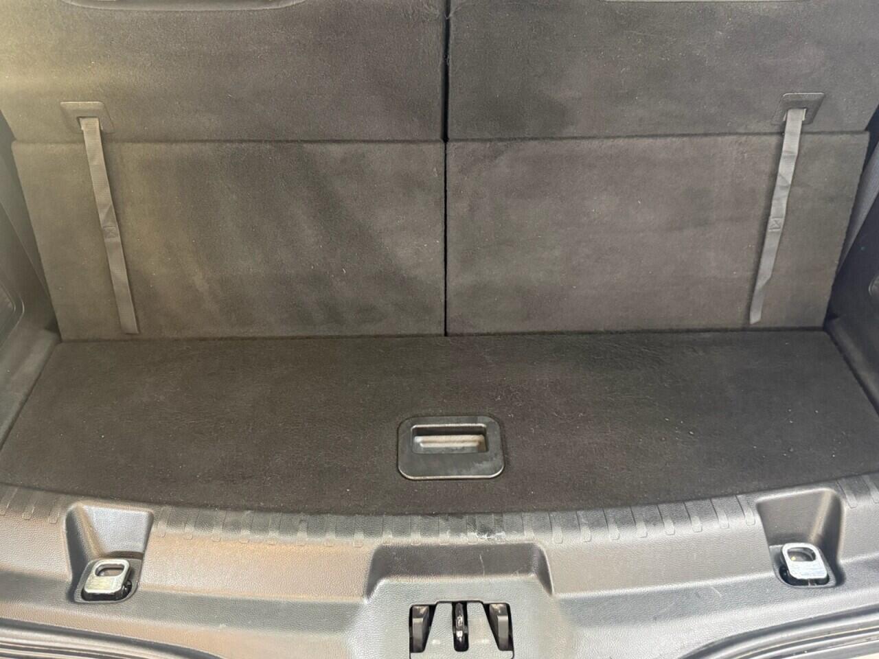 Ford S-Max view 40
