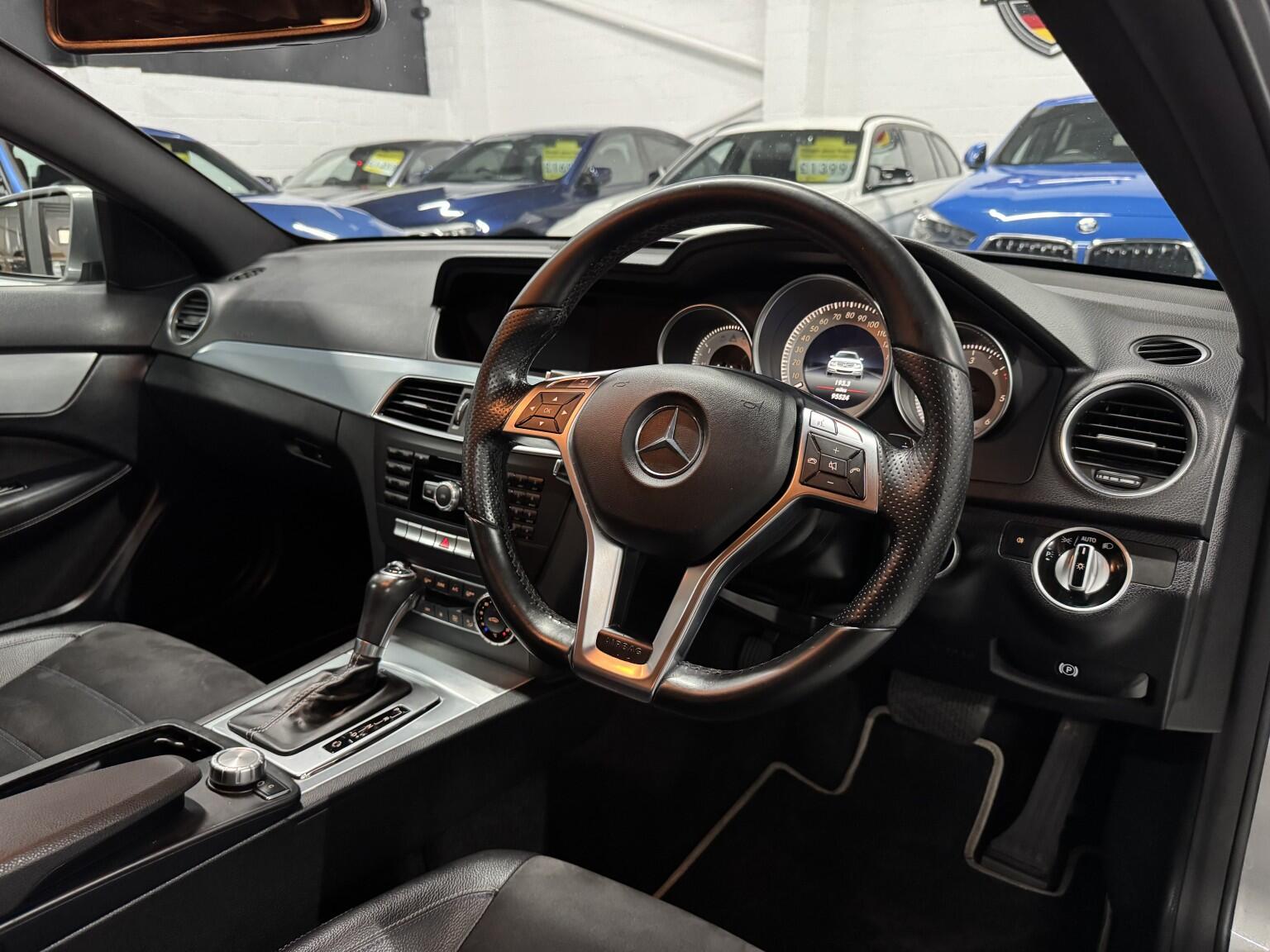 Mercedes-Benz C Class view 10
